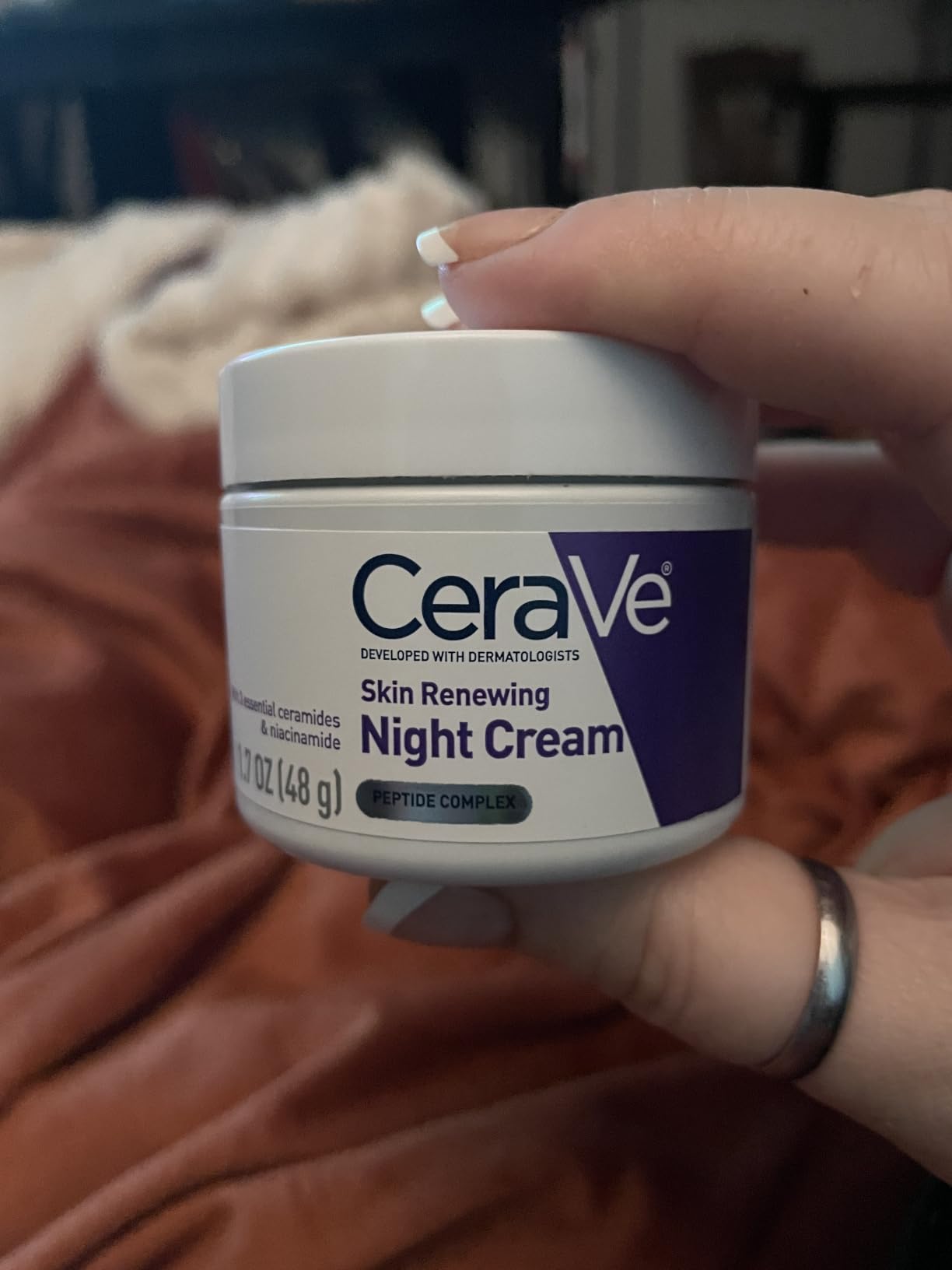 CeraVe Skin Renewing Night Cream, Peptide Complex, Hyaluronic Acid & Ceramide Moisturizer for Face, 1.7 Ounce customer photo 2