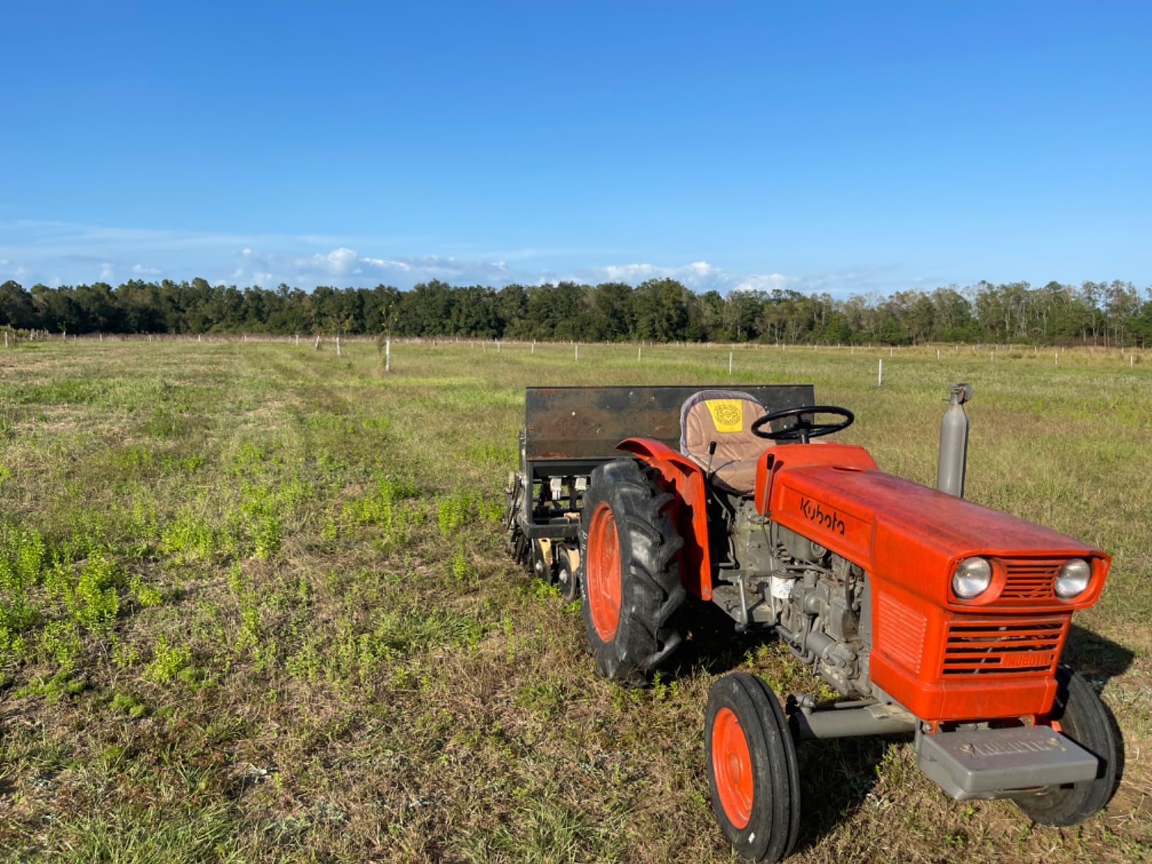 Field Tuff FTF-603PTS 3-Point Seeder, 60-Inches customer photo 2