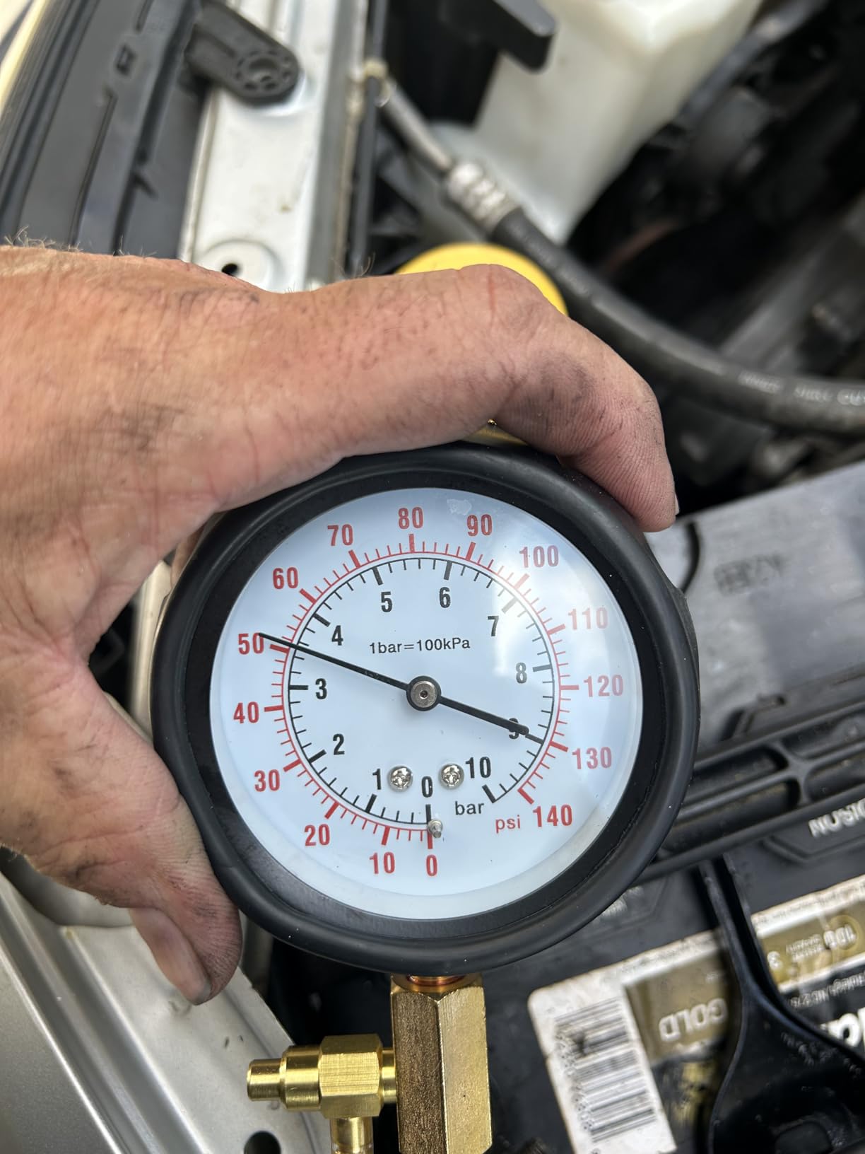 BETOOLL 0-140PSI Fuel Injector Injection Pump Pressure Tester Gauge Kit Car Tools (Master) customer photo 1