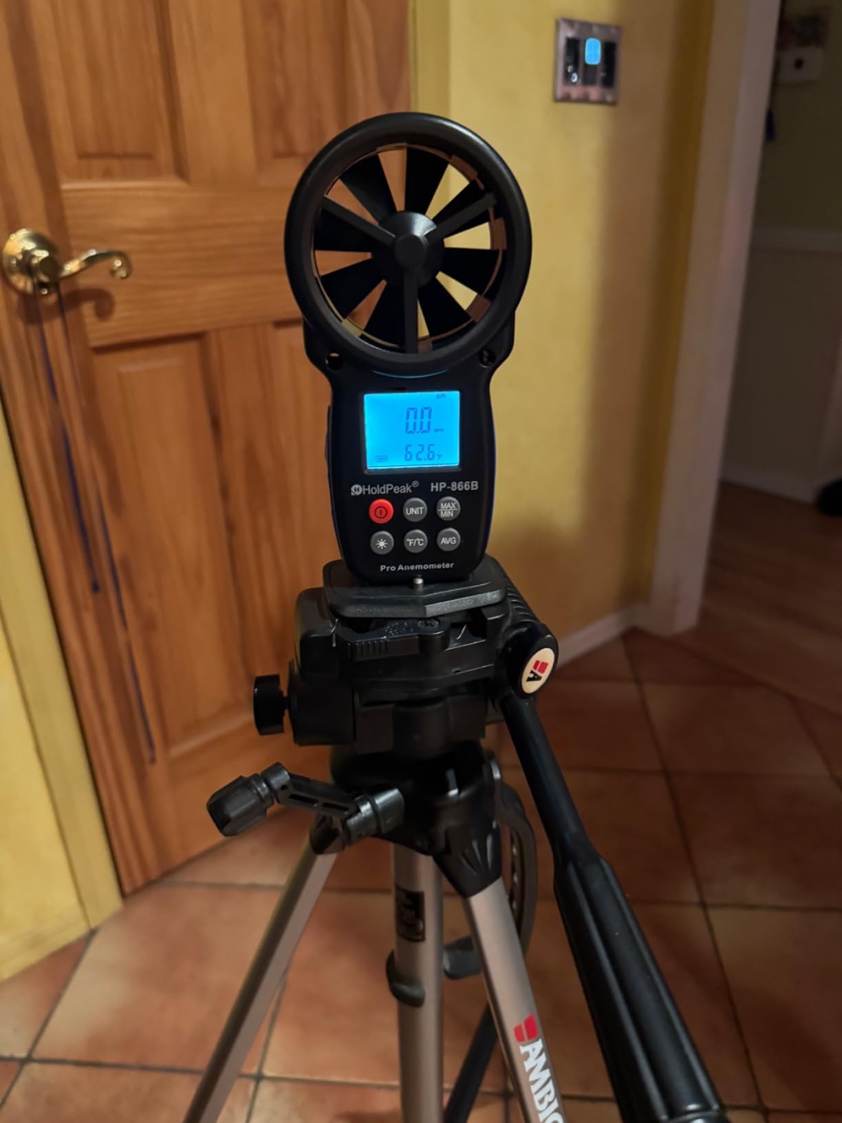 HoldPeak 866B Digital Anemometer, Handheld Wind Speed CFM Meter, HVAC Air Flow Velocity Gauge Tester with Backlight, Outdoor Wind Gauge for Drone Sailing Shooting customer photo 2