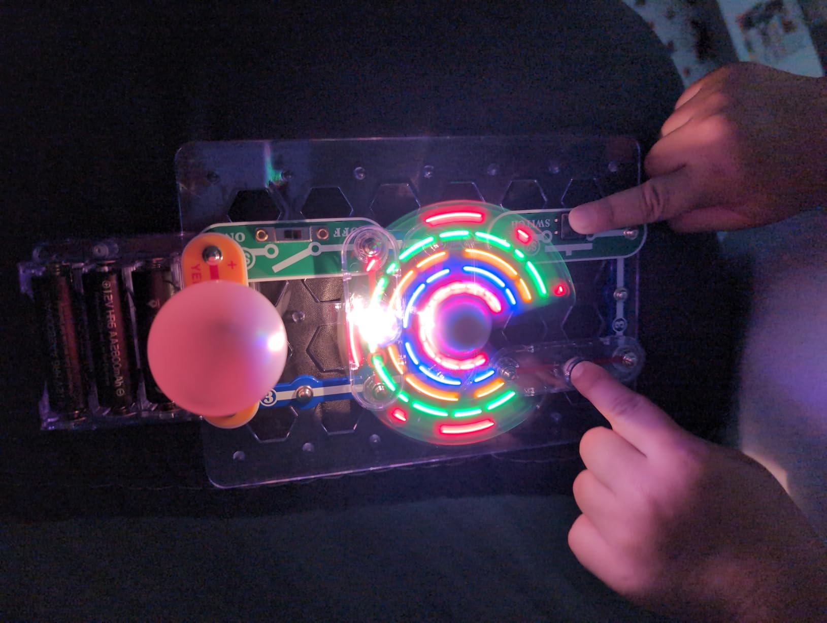 Beginner, Electronics Exploration Kit, Stem Kit for Ages 5-9 (SCB-20) customer photo 1