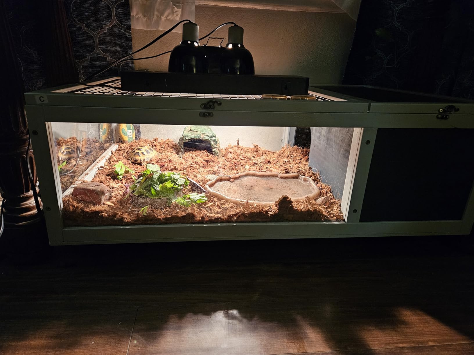 Tortoise Habitat Large Tortoise Enclosure Indoor w/Removable Bottom, Wooden Tortoises House Outdoor, Turtle Habitat Reptile Cage for Lizards, Bearded Dragon, Small Animals customer photo 2