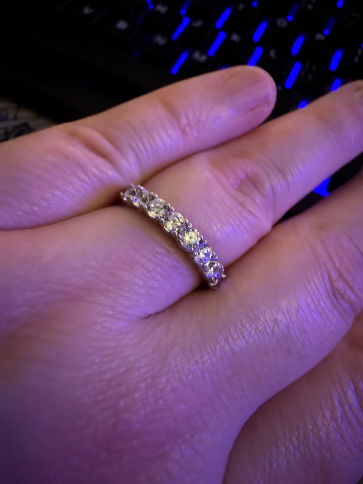 Amazon Essentials Sterling Silver Platinum Plated Infinite Elements Cubic Zirconia Three Stone Ring customer photo 2