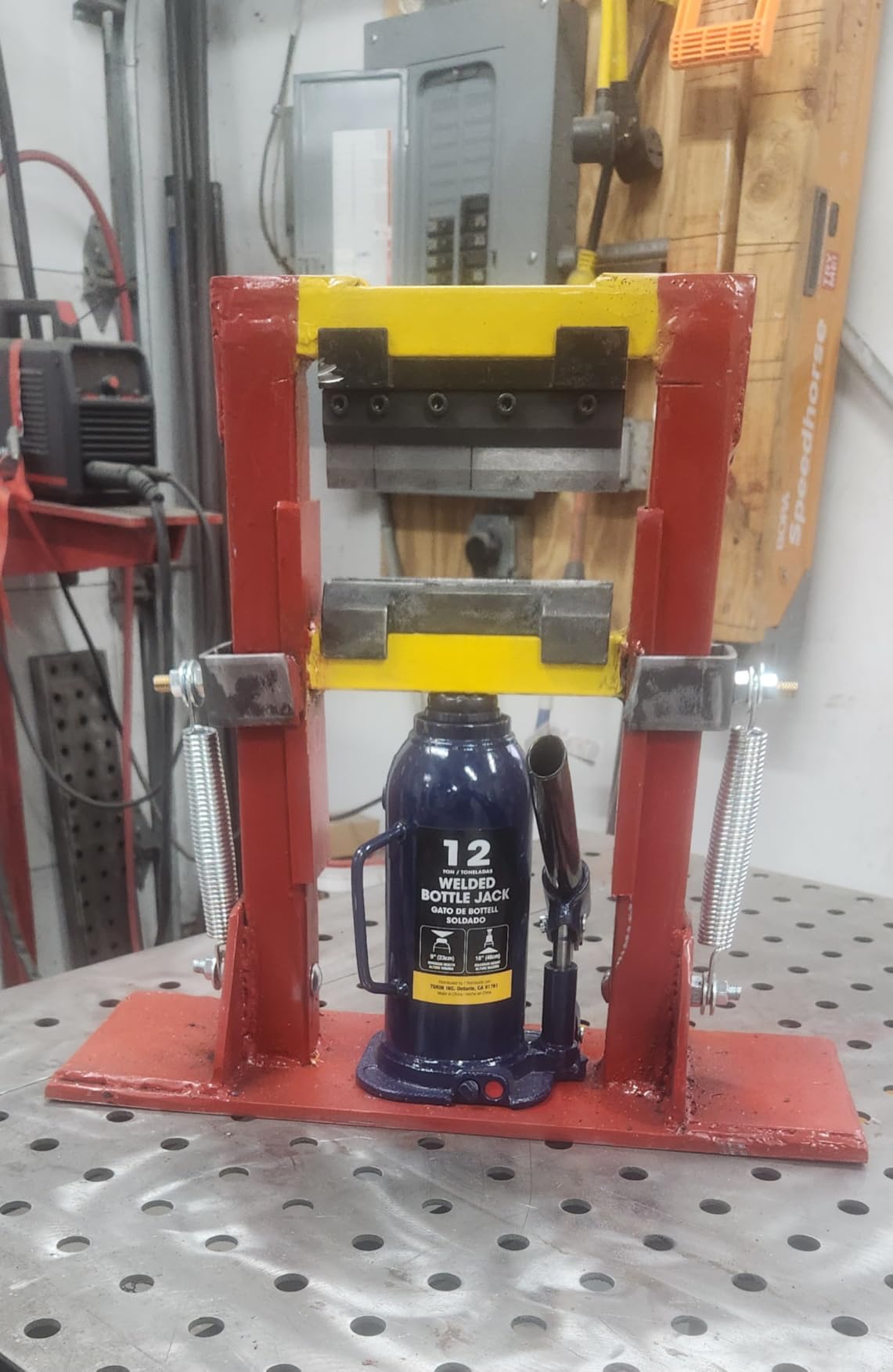 KAKA INDUSTRIAL Vise Mount Metal Brake Bender, 8-Inch(200mm) Magnetic Vise for 14Ga. (2mm) Steel & 1/8