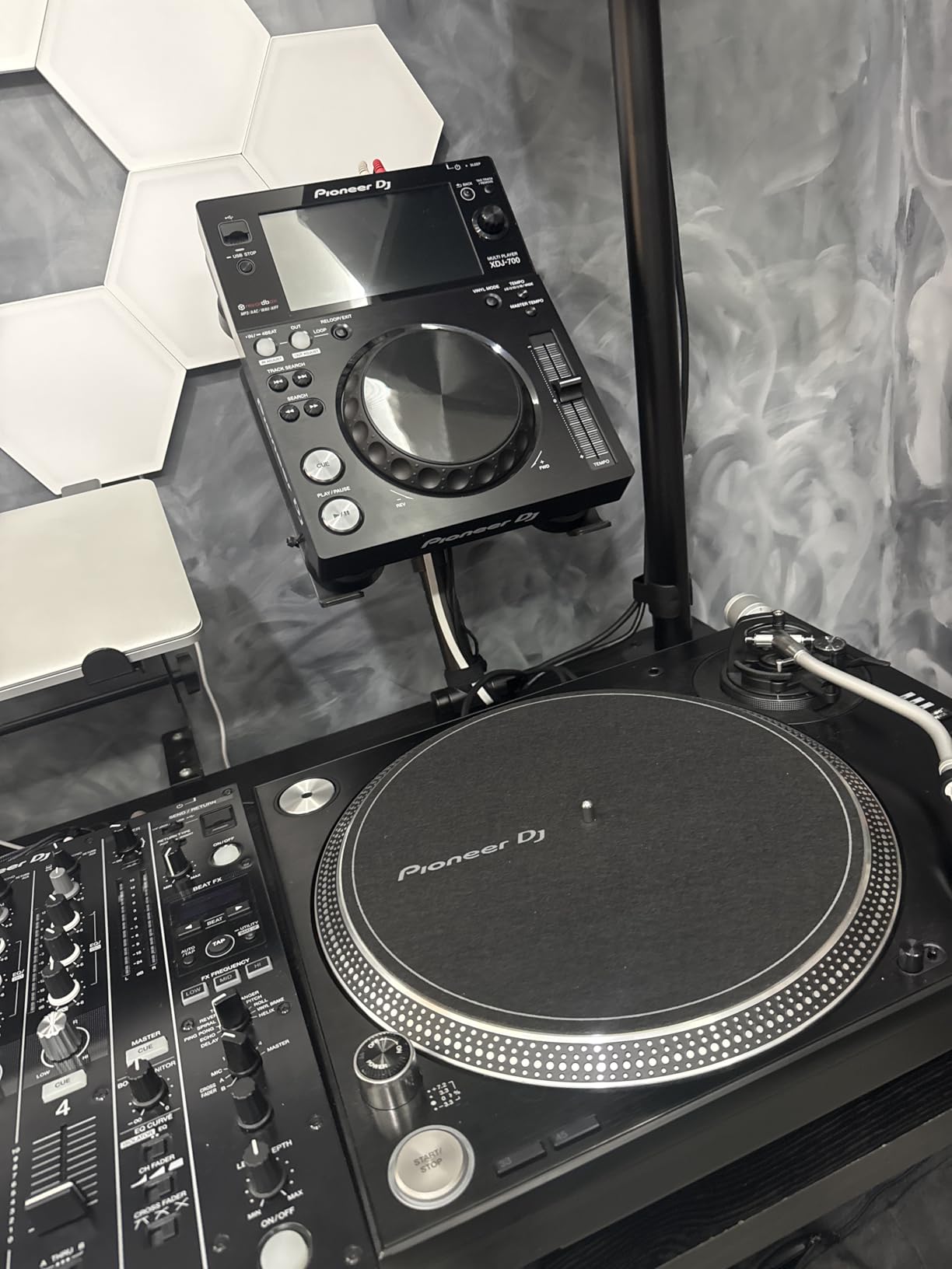 Pioneer DJ XDJ-700 Compact Digital Player customer photo 1