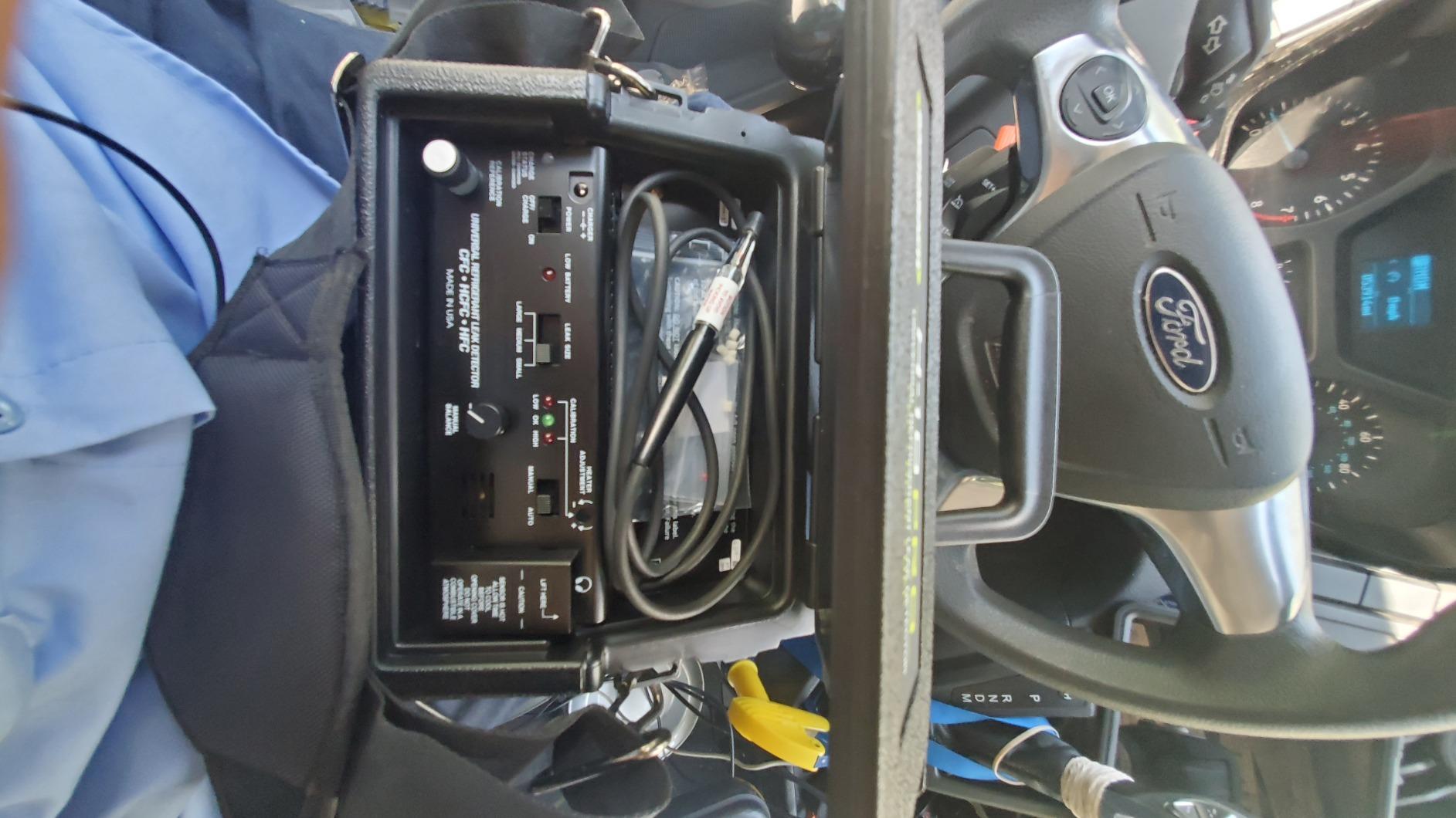 Bacharach H-10 PRO Refrigerant Leak Detector customer photo 1