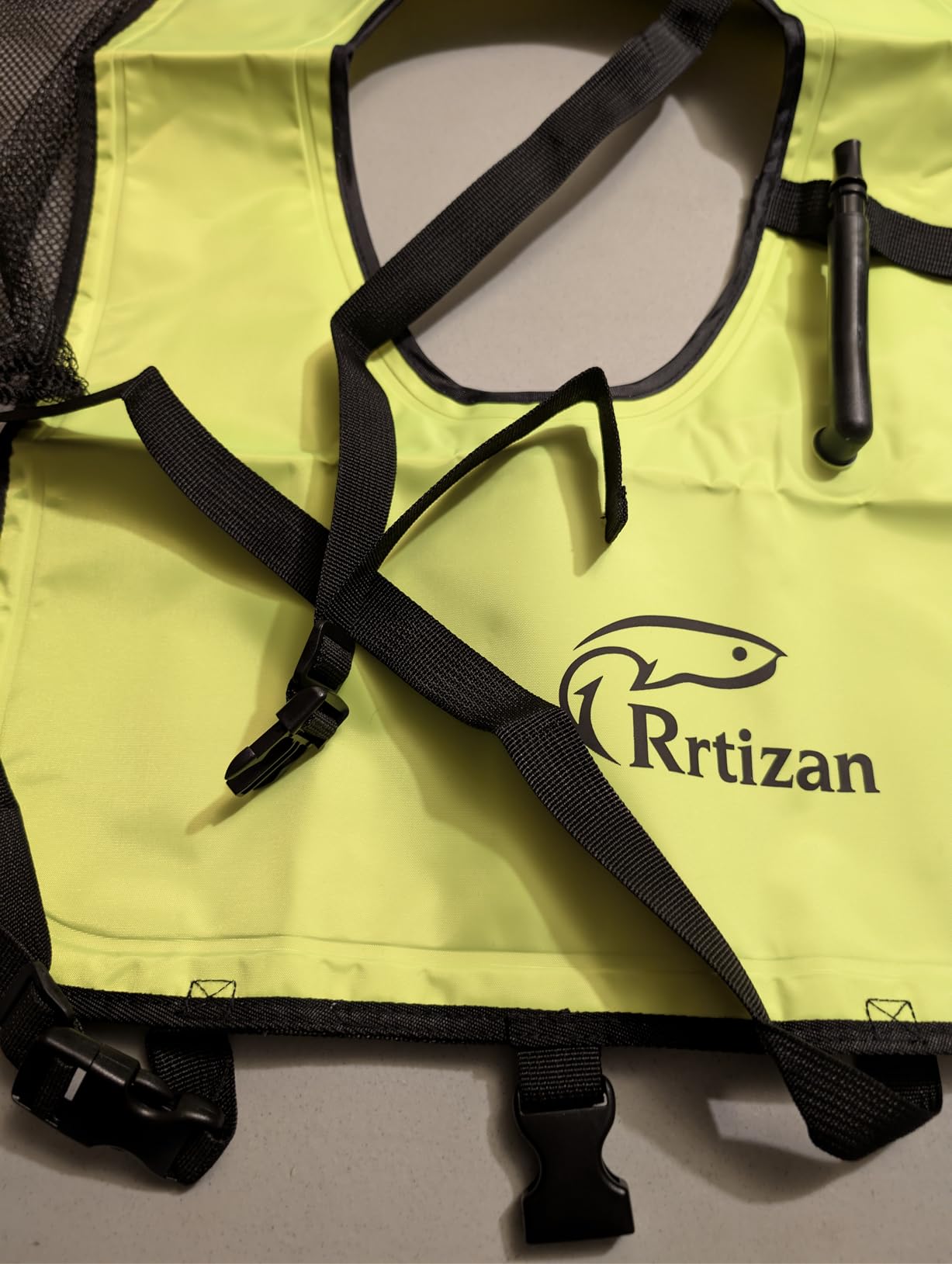 Rrtizan Snorkel Vest, Adults Portable Inflatable Swim Vest Jackets for Snorkeling Swimming Diving Safety Load up to 220 Ibs customer photo 2