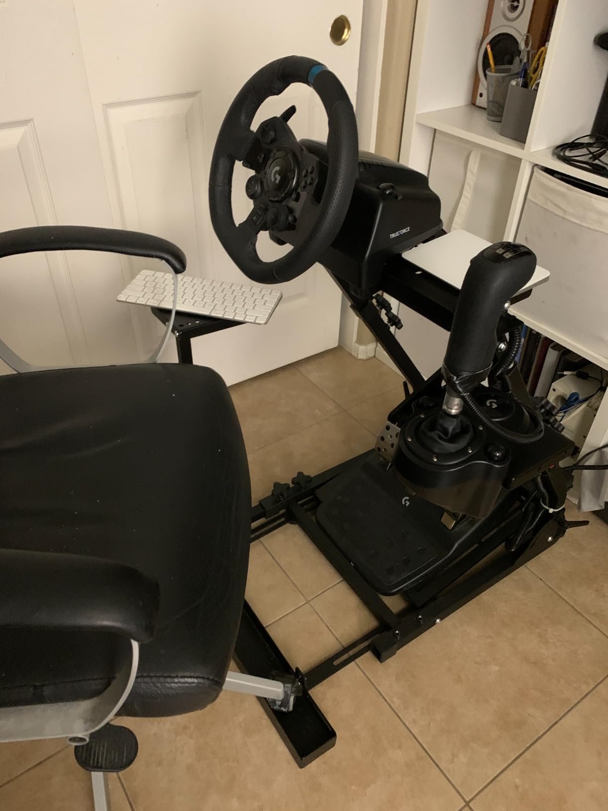 GT OMEGA Classic Wheel Stand - Compatible with Logitech G923, G29, & G920 and Thrustmaster T300, T500, TX & TH8A, Comes with a Chair Link customer photo 1