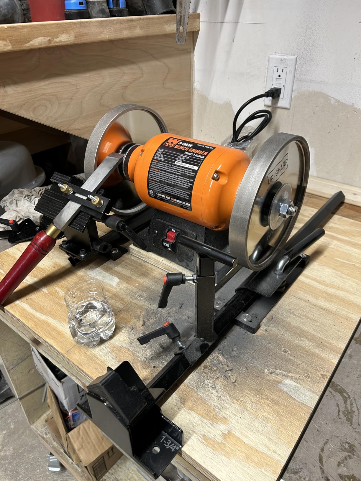 Peachtree Woodworking Supply Pro Grind Sharpening System for 8 Inch Grinders to Sharpen Lathe Turning Tools, Chisels, Skews, Bowl Spindle Gouges (Includes Setup Blocks and Quad Jig for 8 inch grinders) customer photo 1