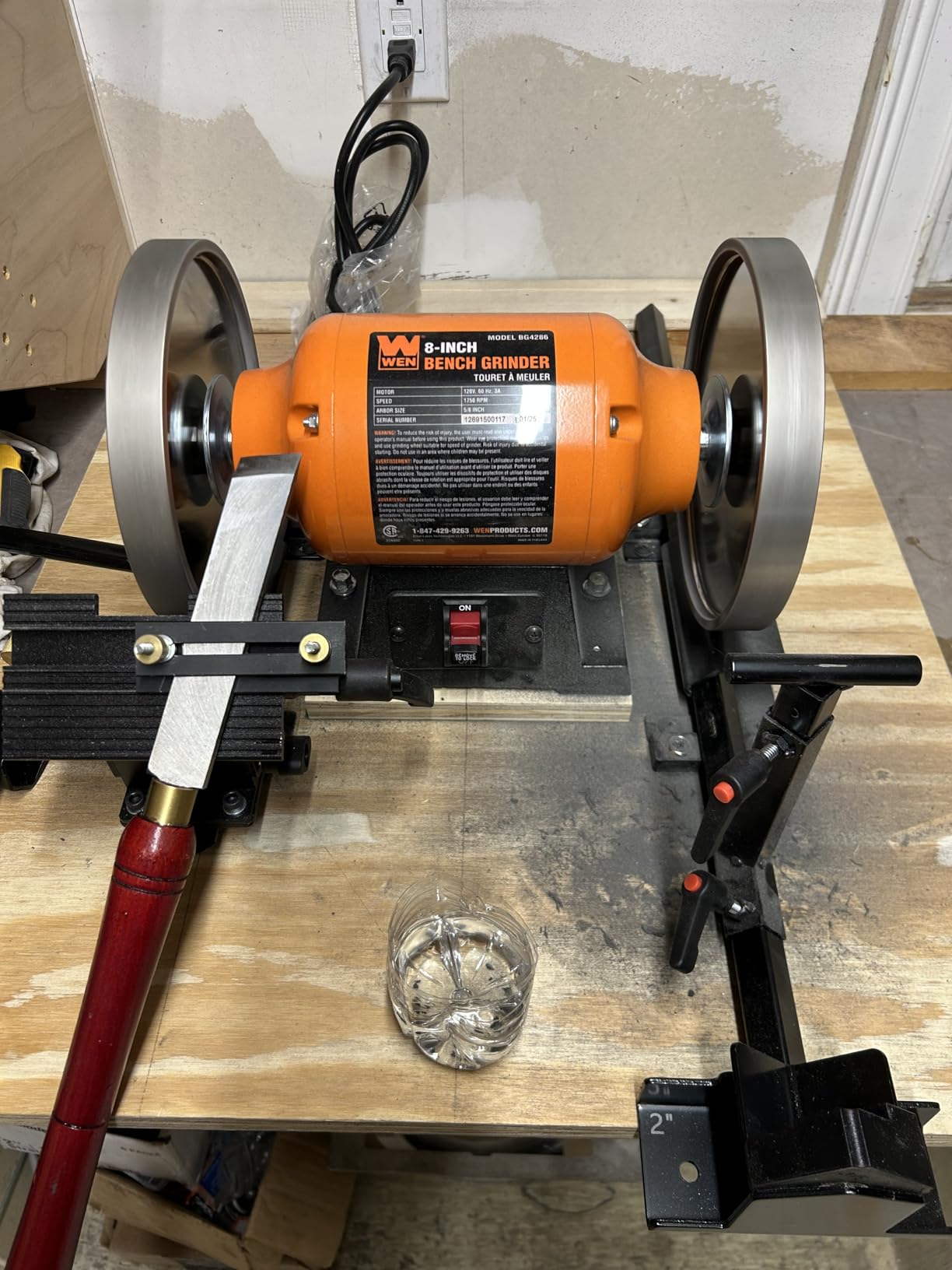 Peachtree Woodworking Supply Pro Grind Sharpening System for 8 Inch Grinders to Sharpen Lathe Turning Tools, Chisels, Skews, Bowl Spindle Gouges (Includes Setup Blocks and Quad Jig for 8 inch grinders) customer photo 2