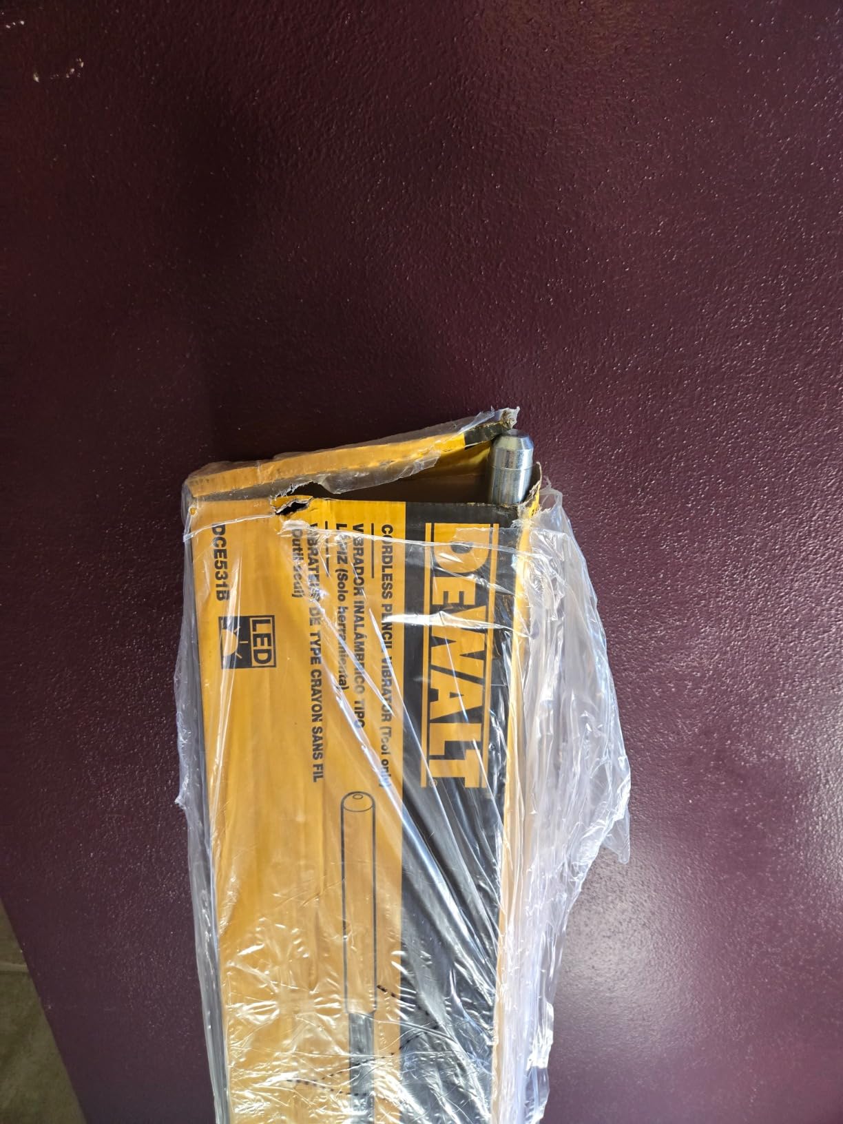 DEWALT DCE531B 20V MAX* Pencil Vibrator (Tool Only) customer photo 2