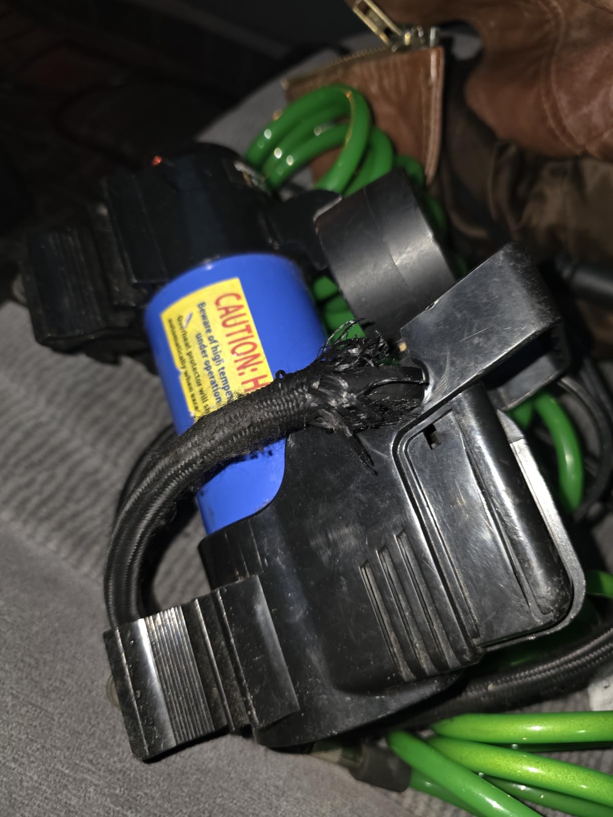 EPAuto 12V DC Portable Air Compressor Pump, Digital Tire Inflator customer photo 1