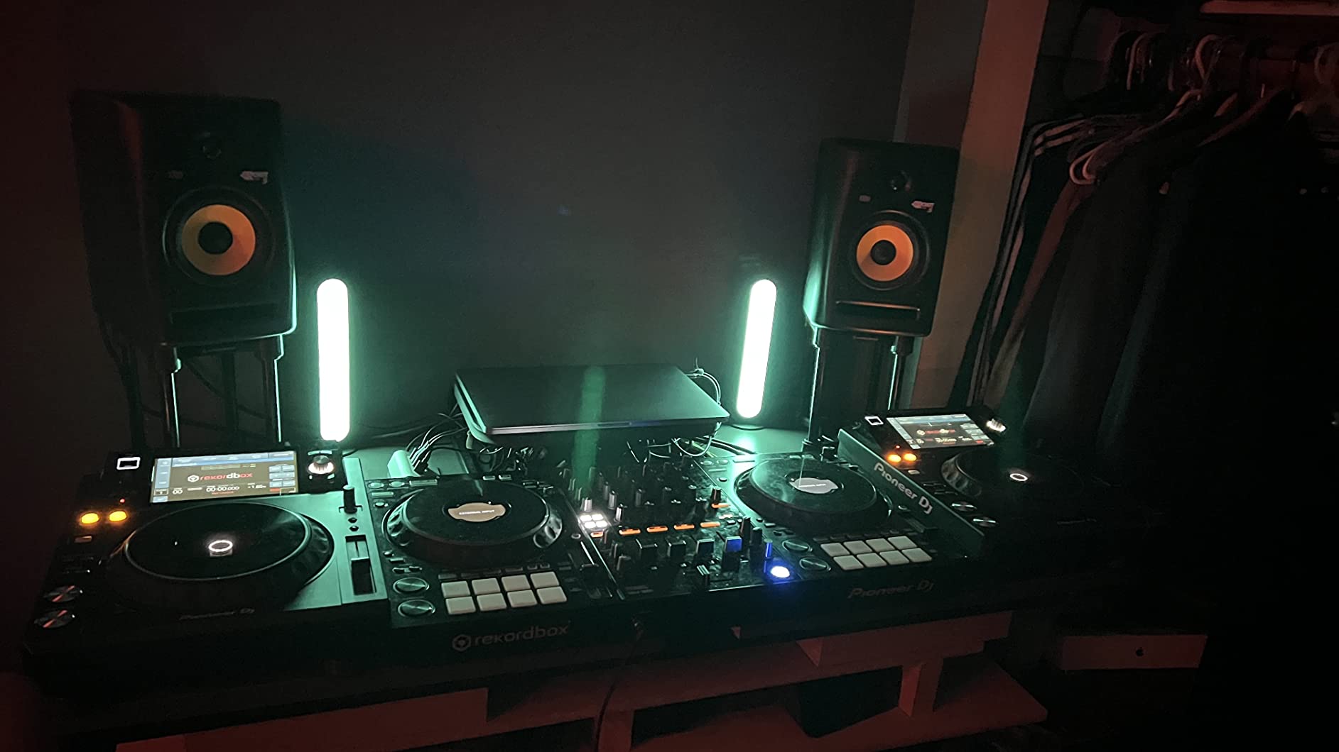 Pioneer DJ XDJ-1000MK2 DJ Deck with Touch Screen customer photo 1