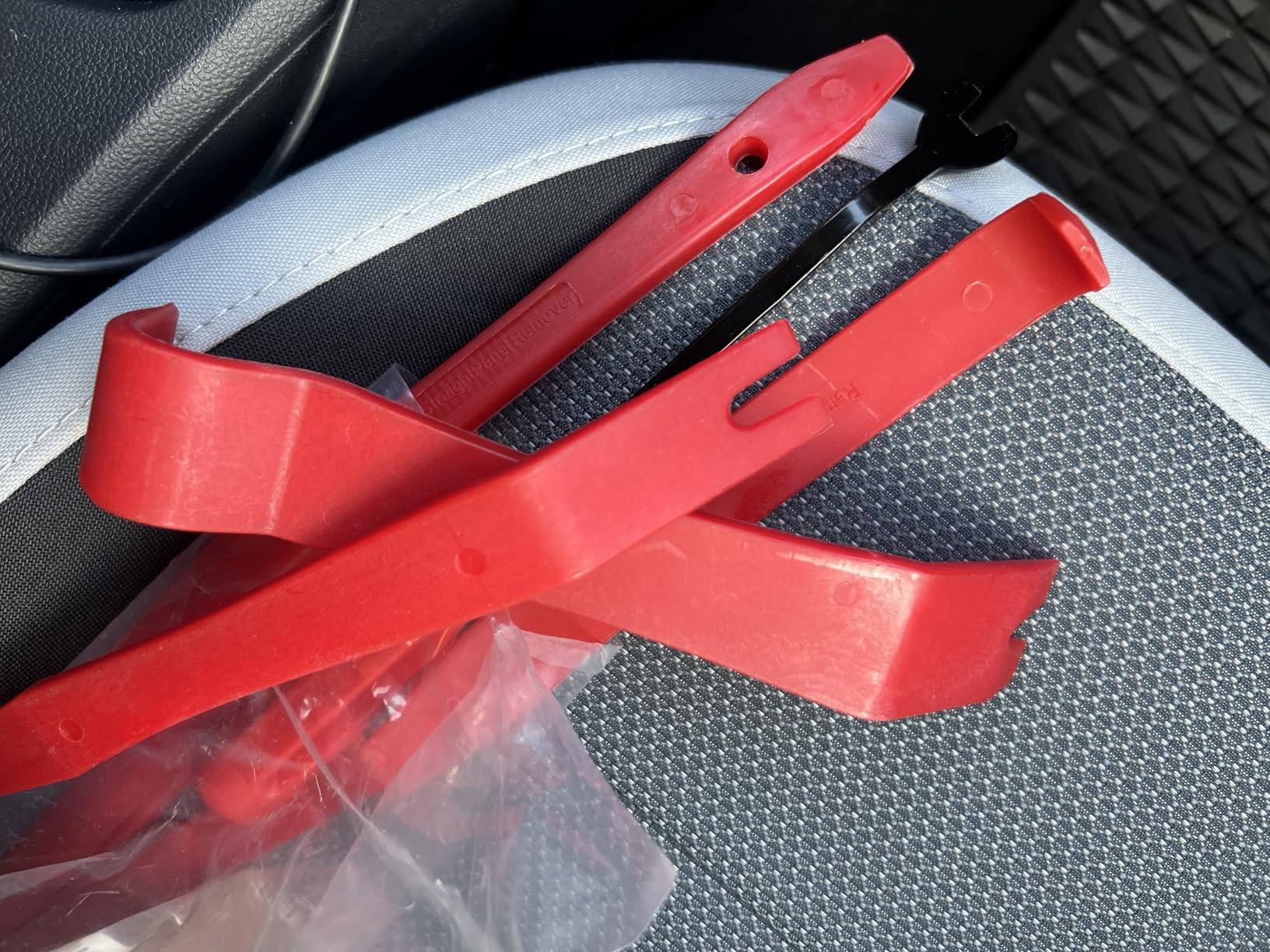 Auto Trim Removal Tool Set (No Scratch Plastic Pry Tool Kit) - Auto Trim Tool Kit Car Tools, Easy Door Panel Removal Tool, Fastener Removal, Clip, Molding, Dashboards, Interior Trim Tools customer photo 2