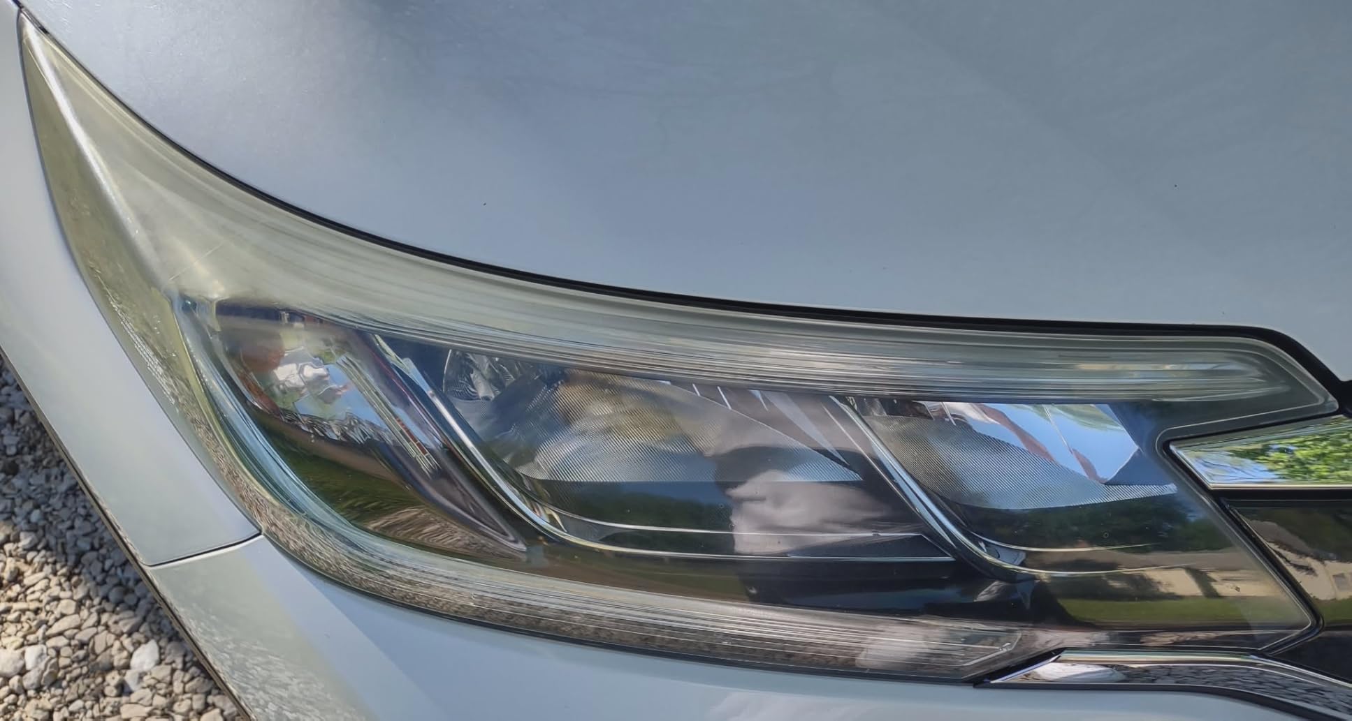 Meguiar's Two Step Car Headlight Restoration Kit - Restores Clear Car Plastic and Protects from Re-Oxidation customer photo 2