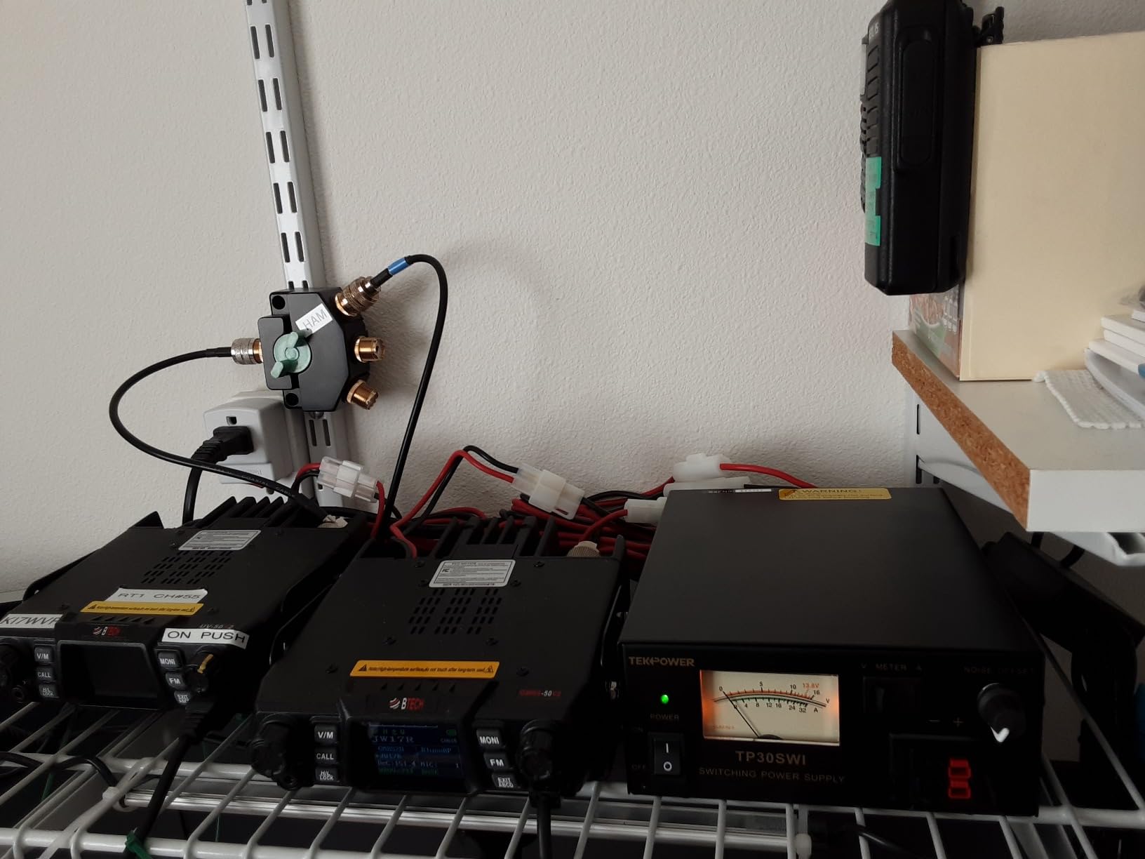 Tekpower Analog Display TP30SWI 30 Amp DC 13.8V Switching Power Supply with Noise Offset customer photo 2