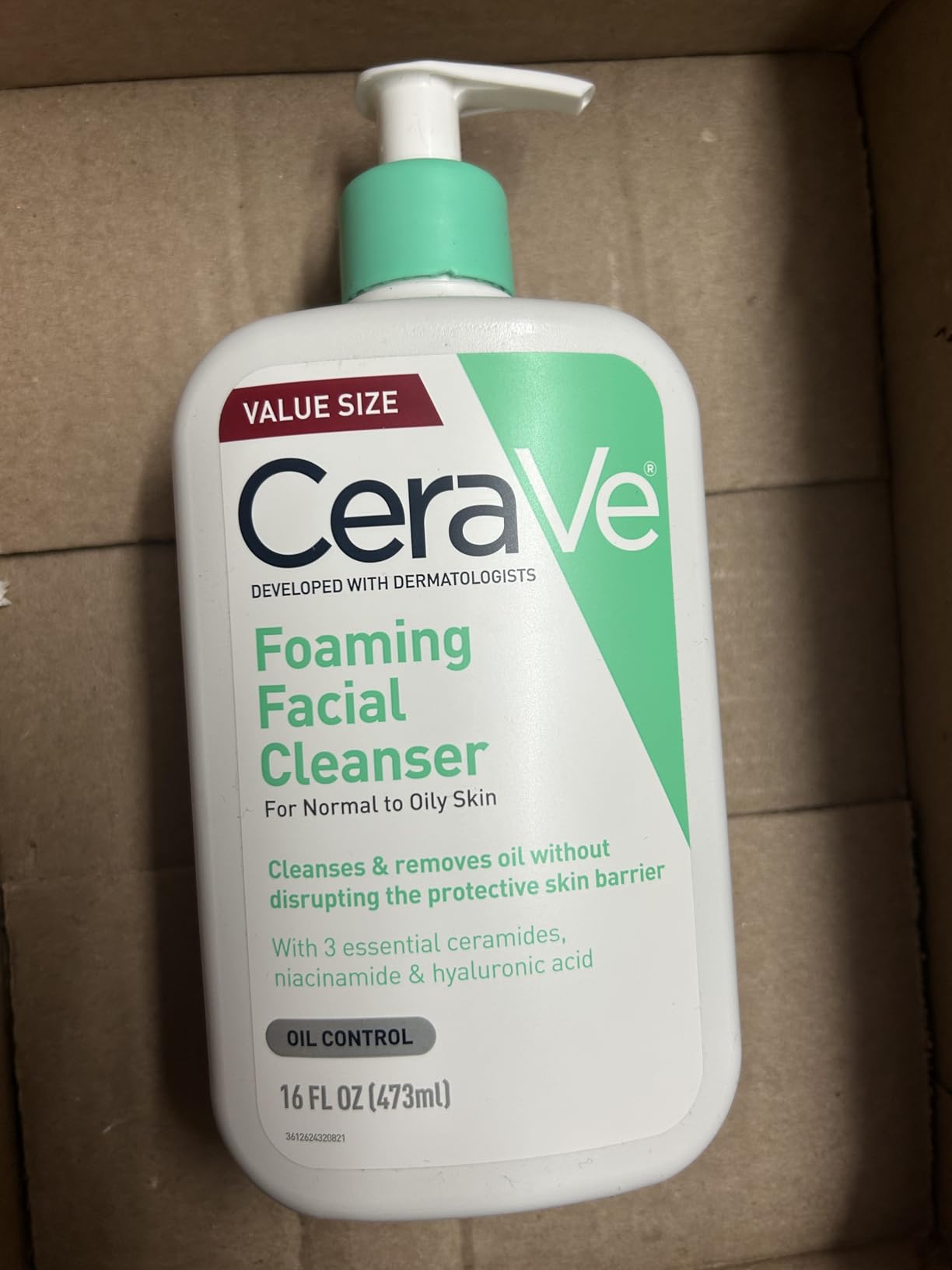 CeraVe Foaming Facial Cleanser | Daily Face Wash for Normal to Oily Skin, 16 Fl Oz customer photo 2
