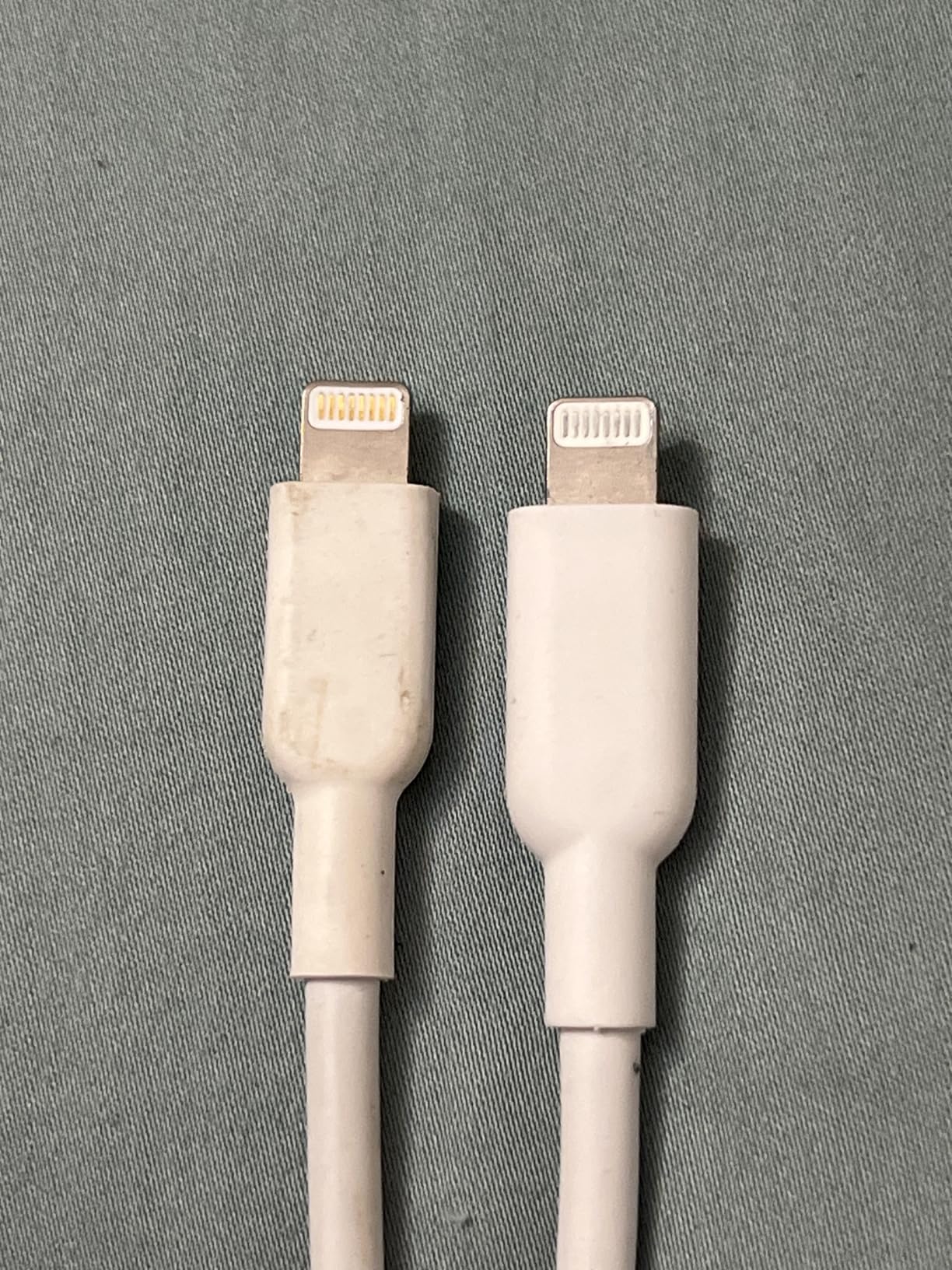 Powerline II Lightning Cable, Apple MFi Certified, USB Charging/Sync Lightning Cord Compatible with iPhone 11 Series/SE/Xs/XR, and More (6FT, White) customer photo 2