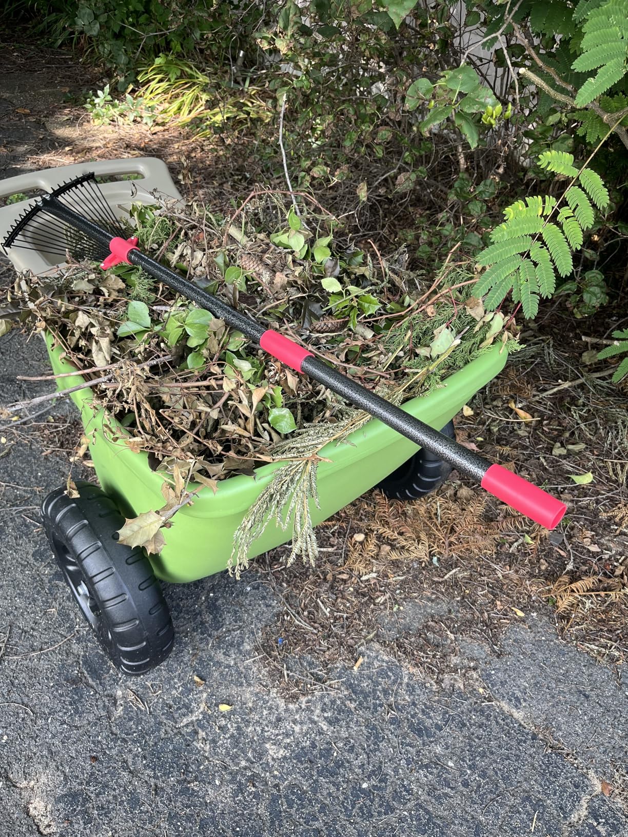 American Home 41604R-01 Easy Haul Wheelbarrow customer photo 1