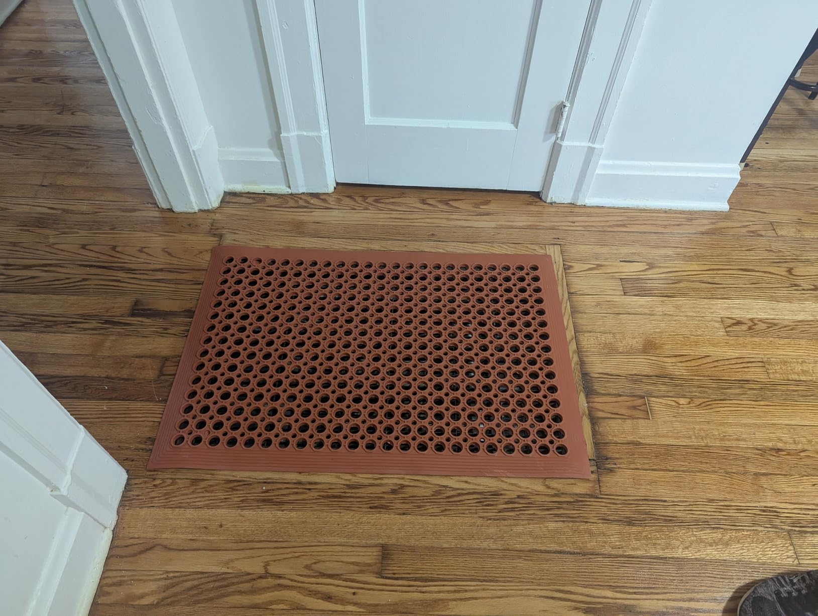 ROVSUN Rubber Floor Mat with Holes, Anti-Fatigue/Non-Slip Drainage Mat, for Industrial Kitchen Restaurant Bar Bathroom Utility Garage Pool Entry Door Mat, Indoor (36
