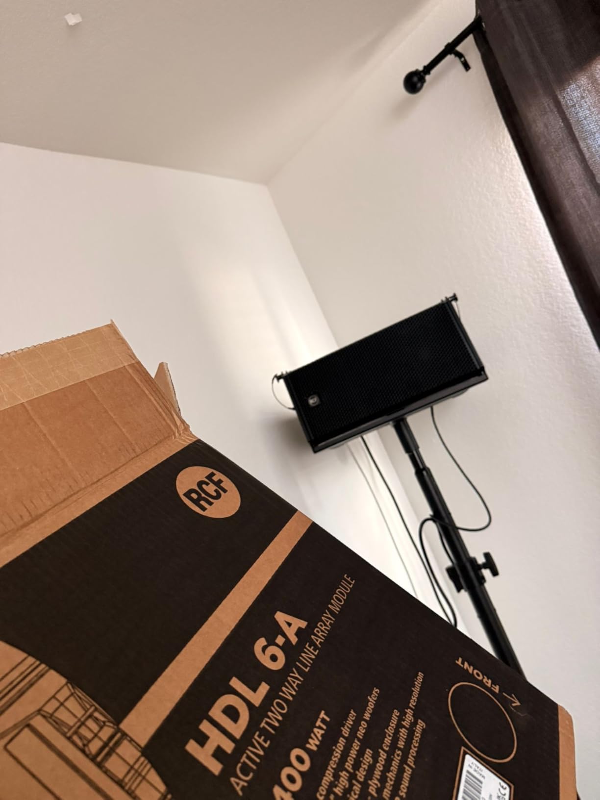 RCF HDL6-A 1400W 2-Way Powered Line Array Module customer photo 1