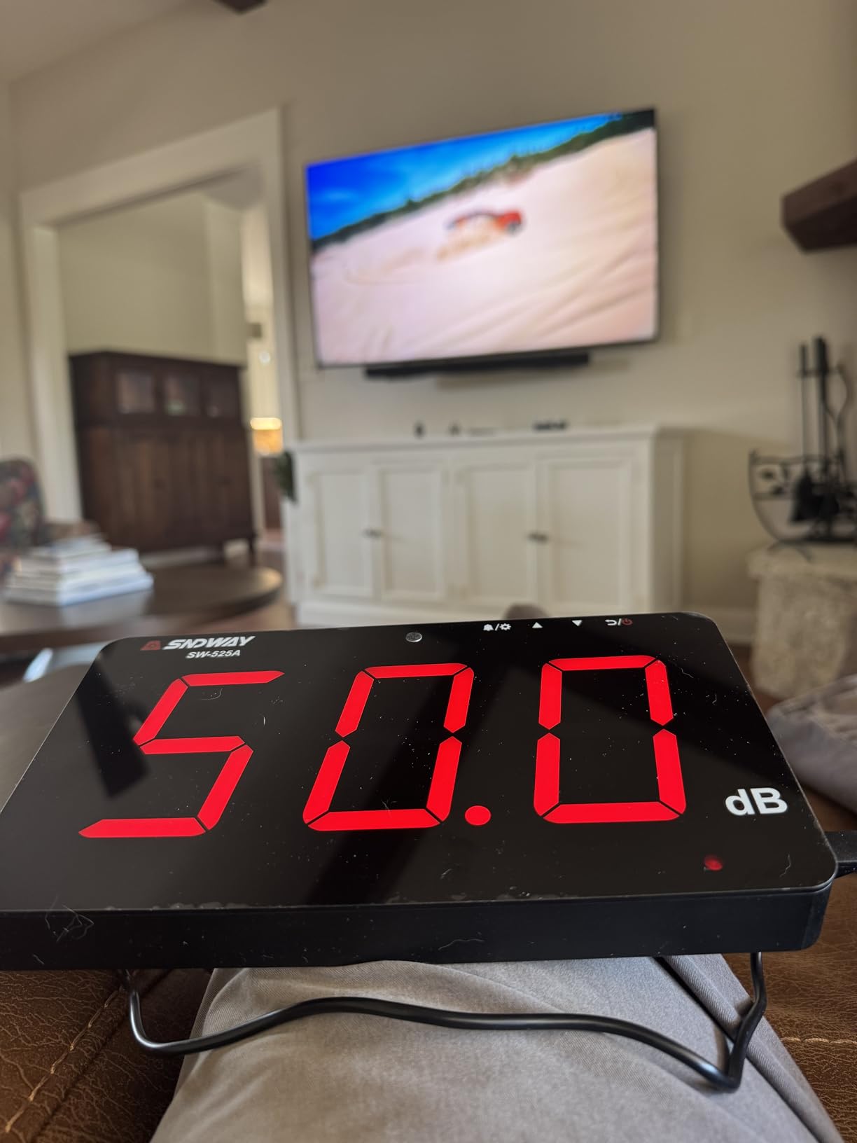 SW-525A Sound Level Meter Tester 30-130db Large Screen Red LCD Display Wall Hanging Type Decibel Noise Measuring with Alarm (Sound Level Meter) customer photo 1