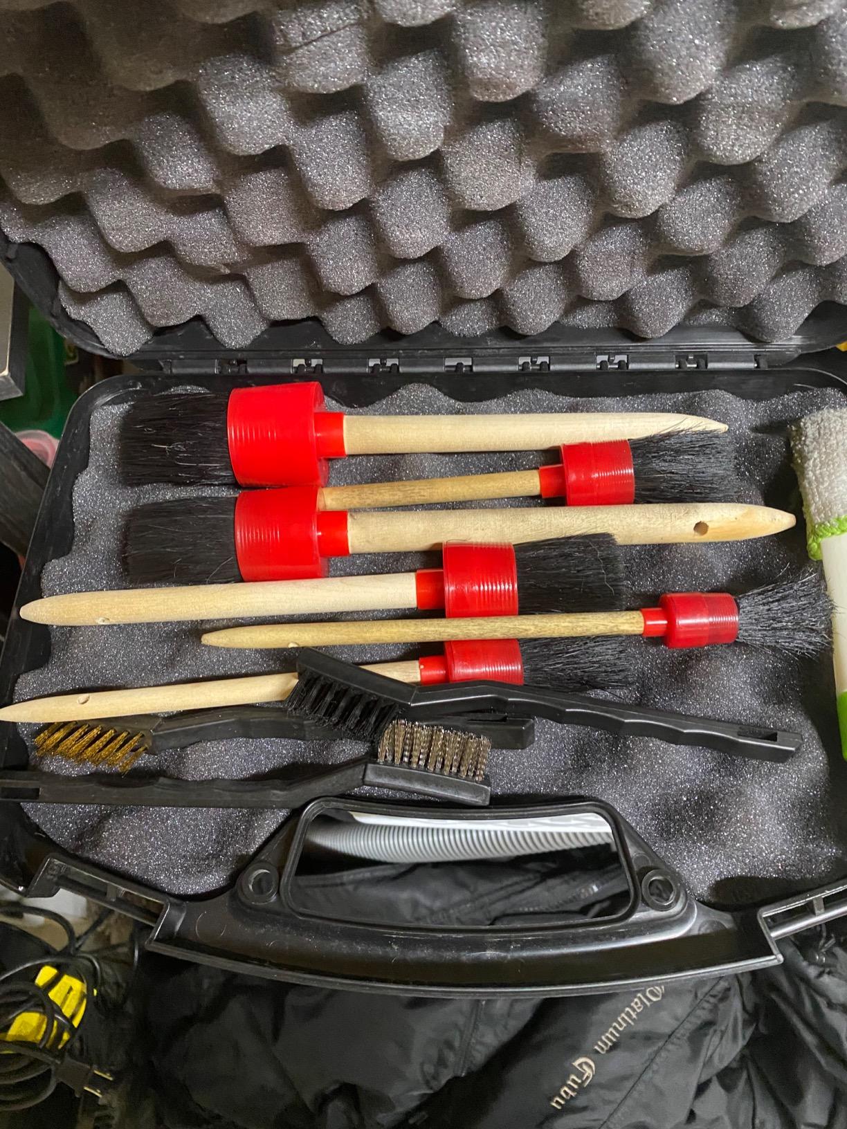 Nurkul 11Pcs Auto Detailing Set, Boar Hair Brushes, Steel Wire & A/C Brushes, Red, Soft Bristles, Wood Handles for Cleaning Interior, Exterior, Leather, 6 Sizes customer photo 2