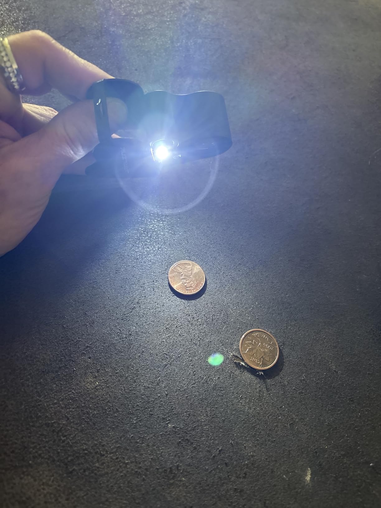 JARLINK 30X 60X Illuminated Jewelers Loupe Magnifier, Foldable Jewelry Magnifier with Bright LED Light for Gems, Jewelry, Coins, Stamps, etc customer photo 2
