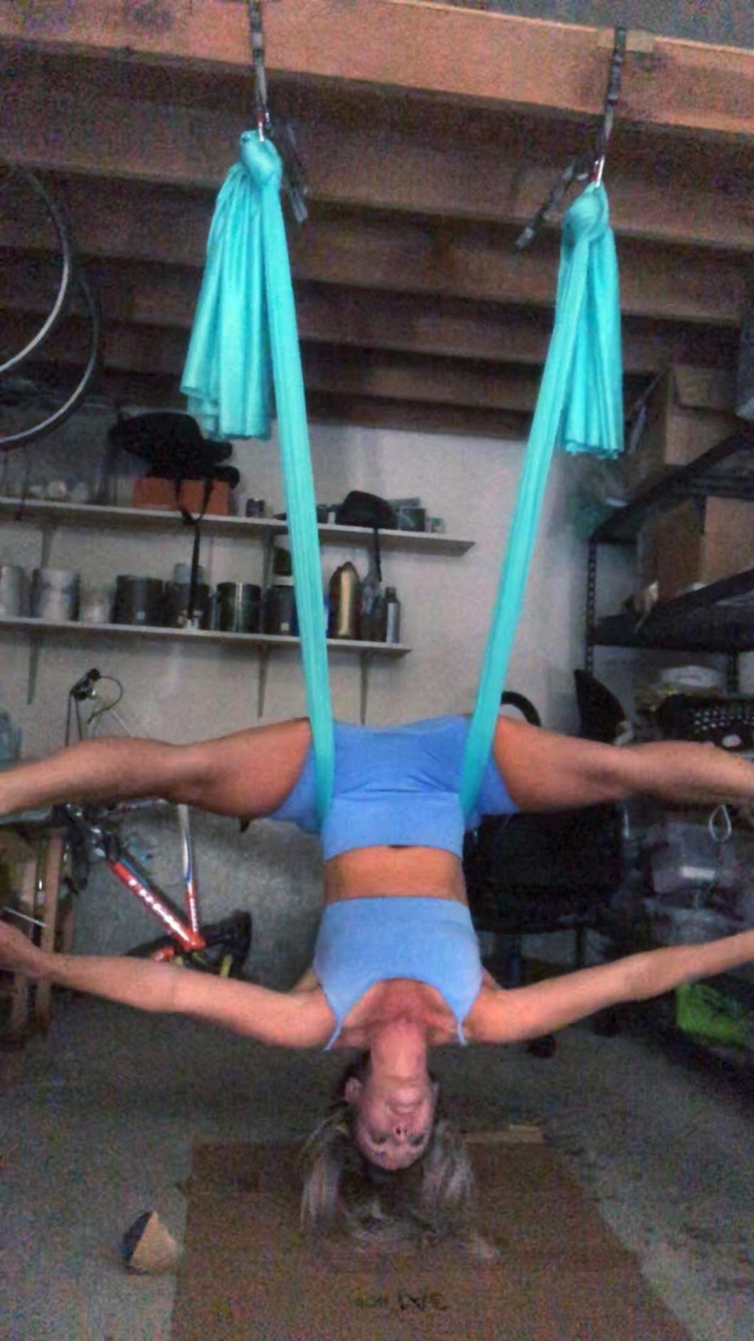 F.Life Aerial Silk Yoga Hammock & Swing for yoga Inversion,Strength training,starter hardware kit customer photo 1