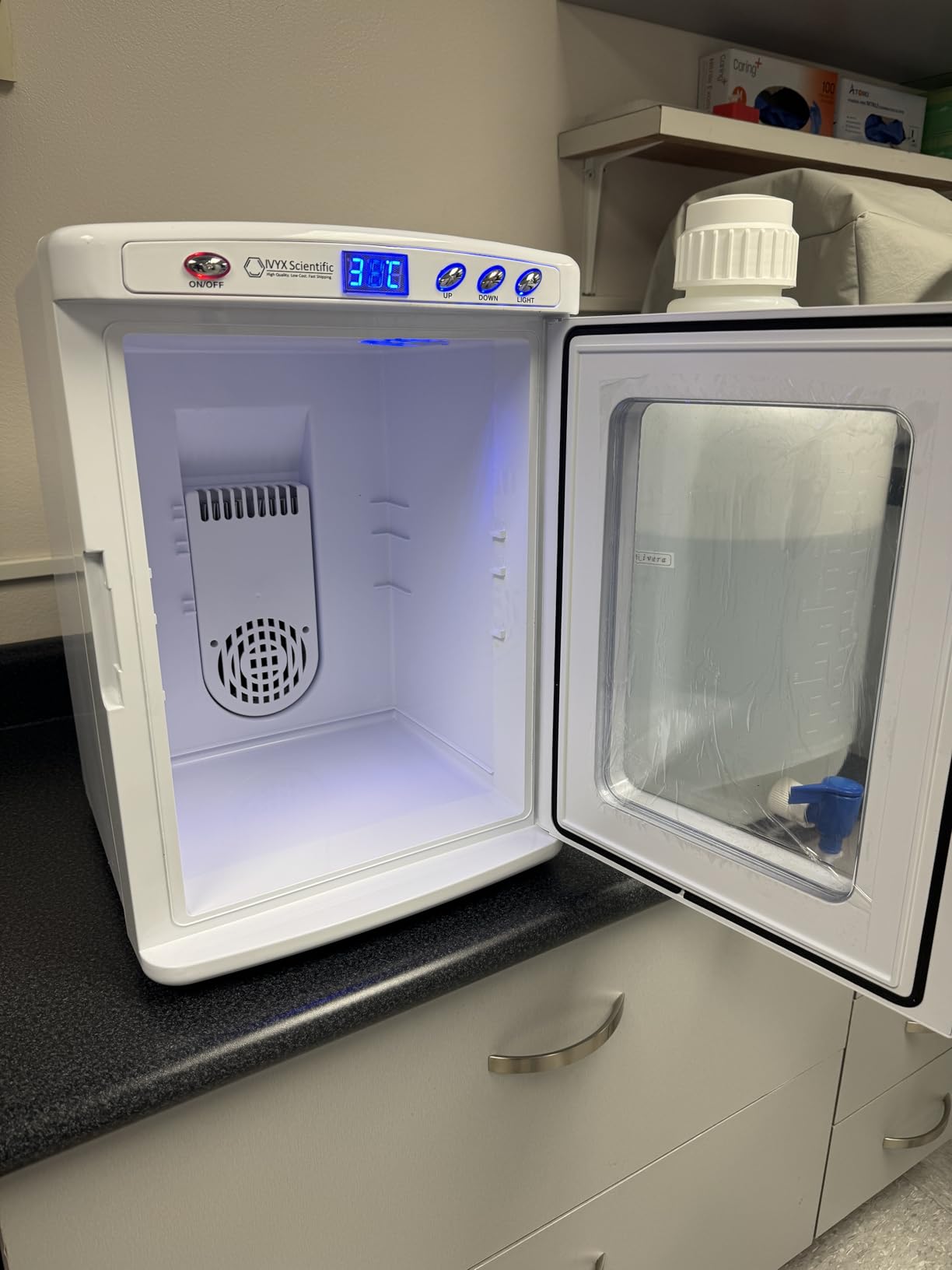 25L Incubator - Precise Temperature Control from 2 to 60°C, 12V/110V customer photo 2