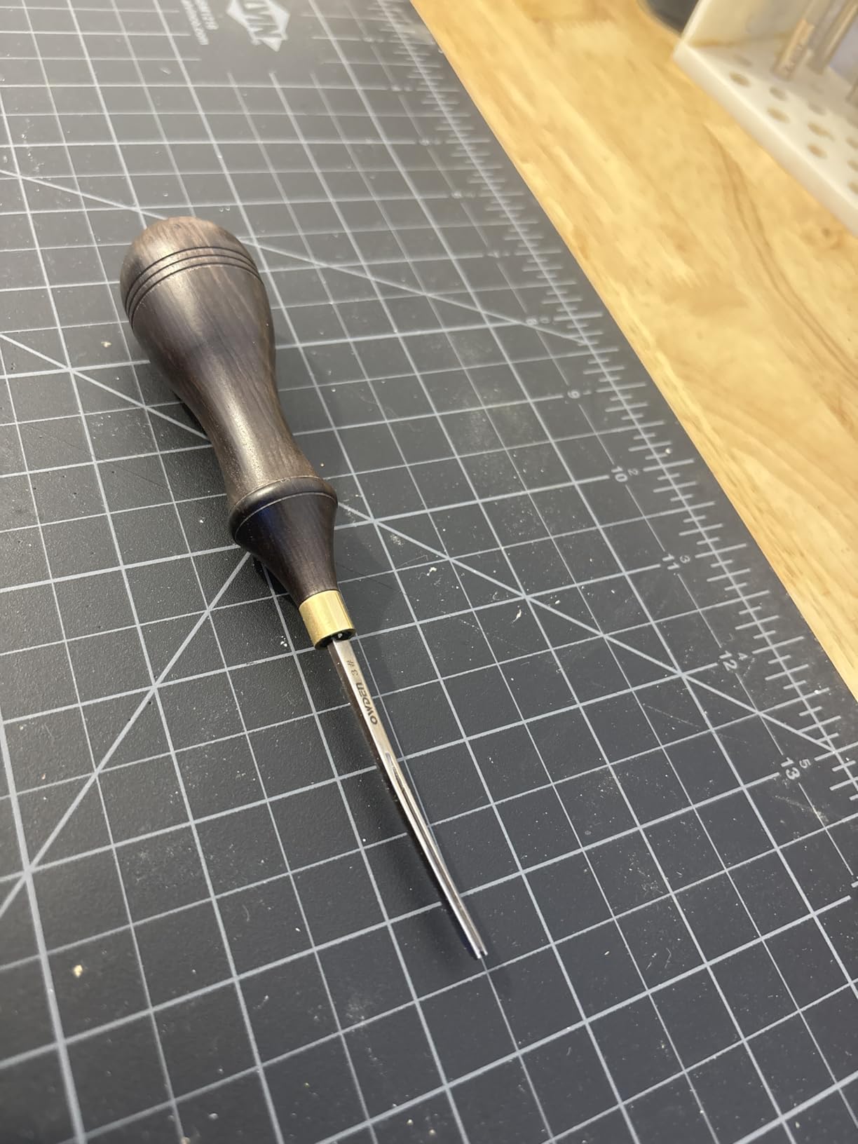 OWDEN Professional Leather Edge beveles for leathercraft (2#),Leather Tool Cutting beveling Edge Skiver Tool for leathercraft. customer photo 2