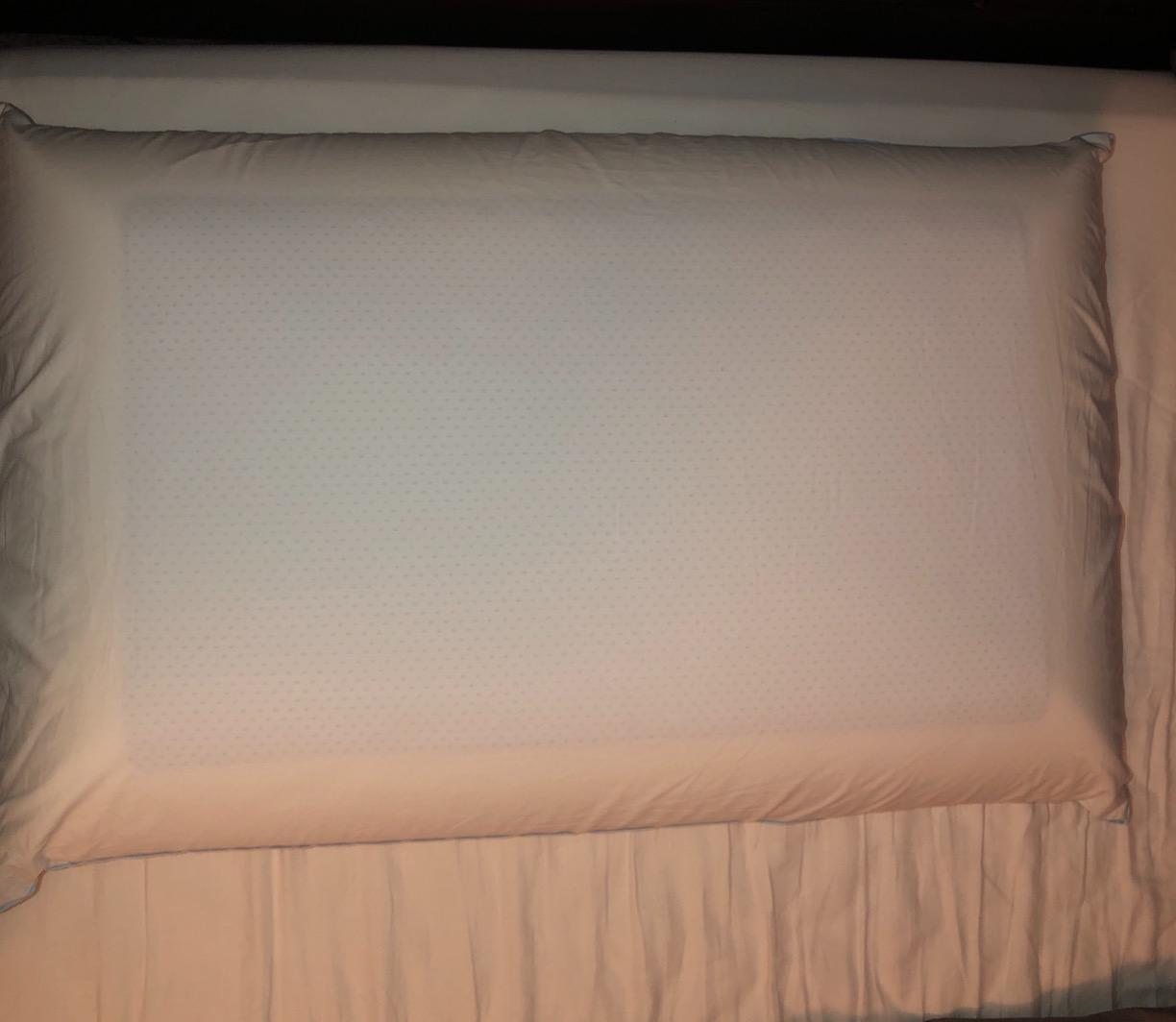 Tempur-Pedic TEMPUR-Cloud Dual Cooling Pillow, Queen, White customer photo 1