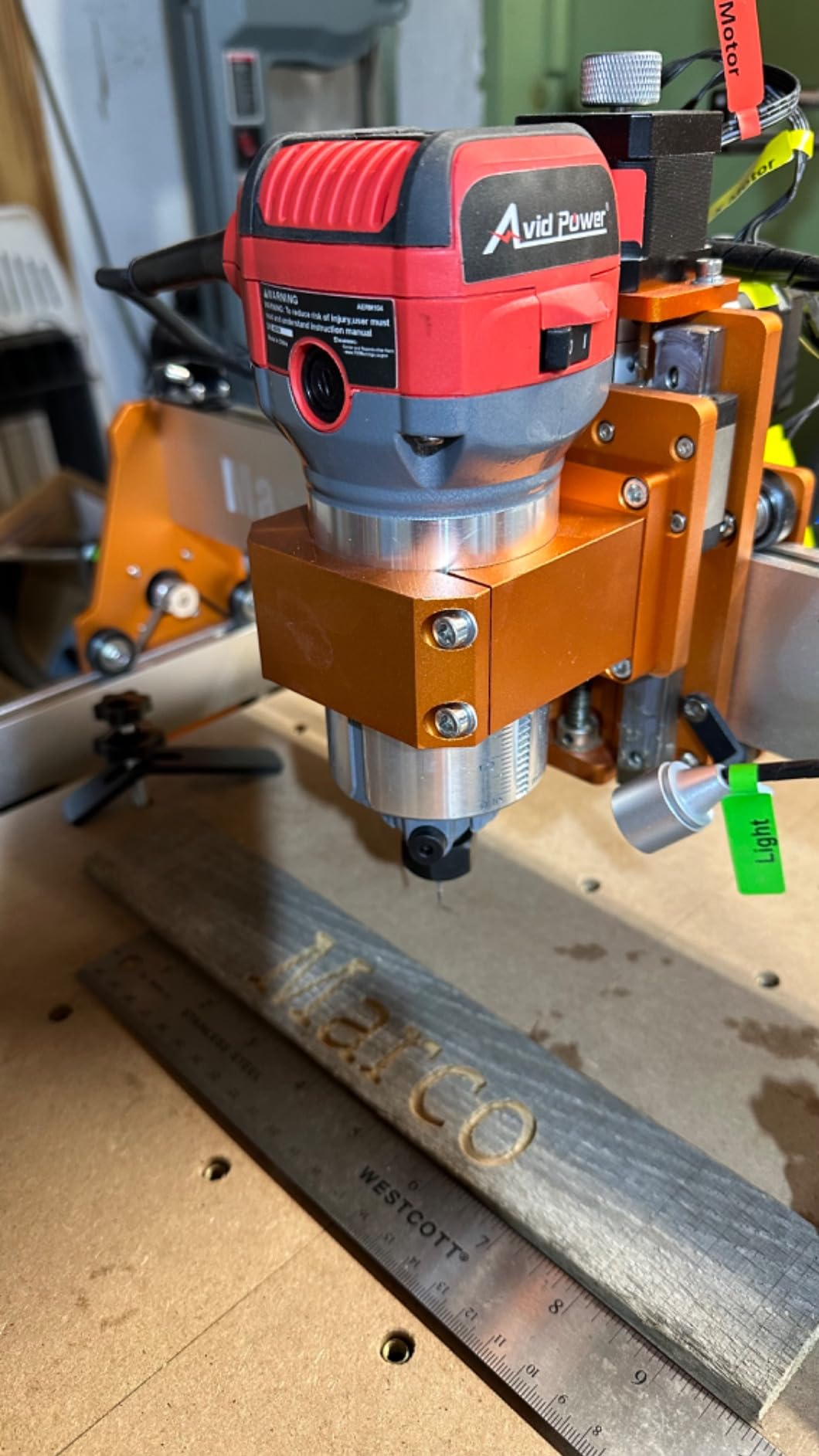 AVID POWER 6.5 Amp 1.25 HP Compact Router Tools for Woodworking, Fixed Base Wood Router with Trim Router Bits, 6 Variable Speeds, Edge Guide, Roller Guide, Dust Hood customer photo 1