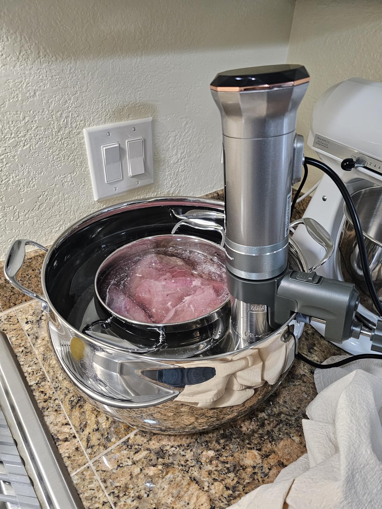 KitchenBoss Sous Vide Cooker Machine: Ultra-quiet 1100 Watts Sous Vide Precision Cooker IPX7 Waterproof Stainless Steel, Suvee Cooker Immersion Circulator Accurate Temp Digital LED Touch Screen G300S customer photo 1