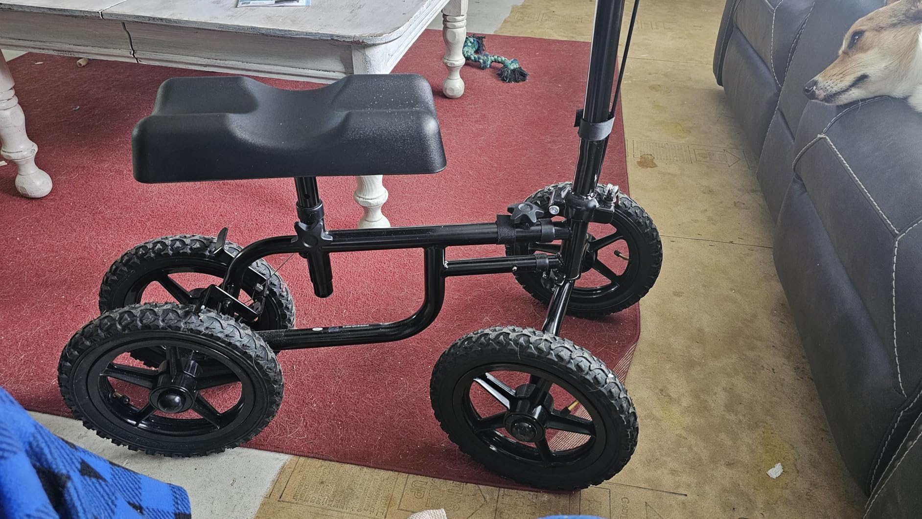Vive Mobility All Terrain Knee Scooter Walker for Foot Injuries - Adult Broken Leg Crutch Cart Roller for Surgery, Broken Foot, Ankle Injury - Kneeling Rolling Steerable Seated Wheel Scooter Aid customer photo 1