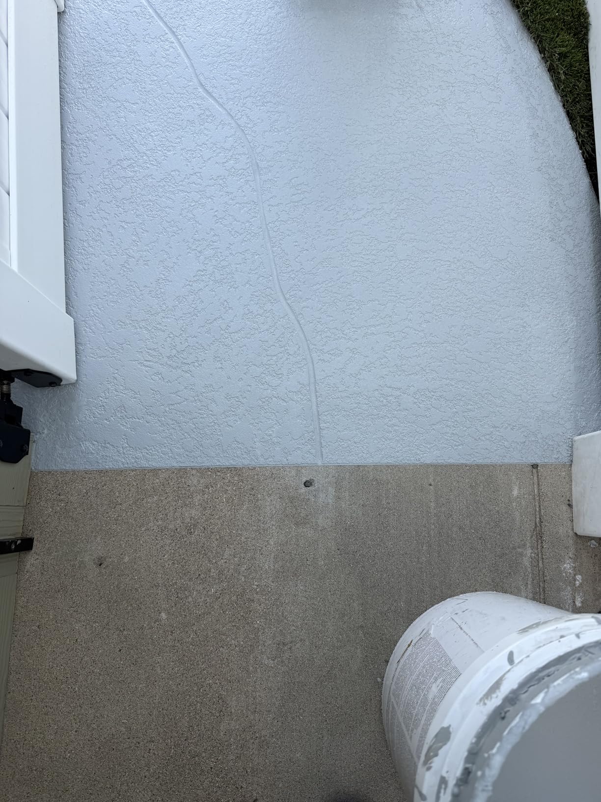 MARSHALLTOWN Sharpshooter 2.1 Texture Sprayer, 2-Gallon Hopper, Soft Grip Trigger, Easily Adjustable, 45 Degree Angle Adapter, Made in the USA, SS21 customer photo 1