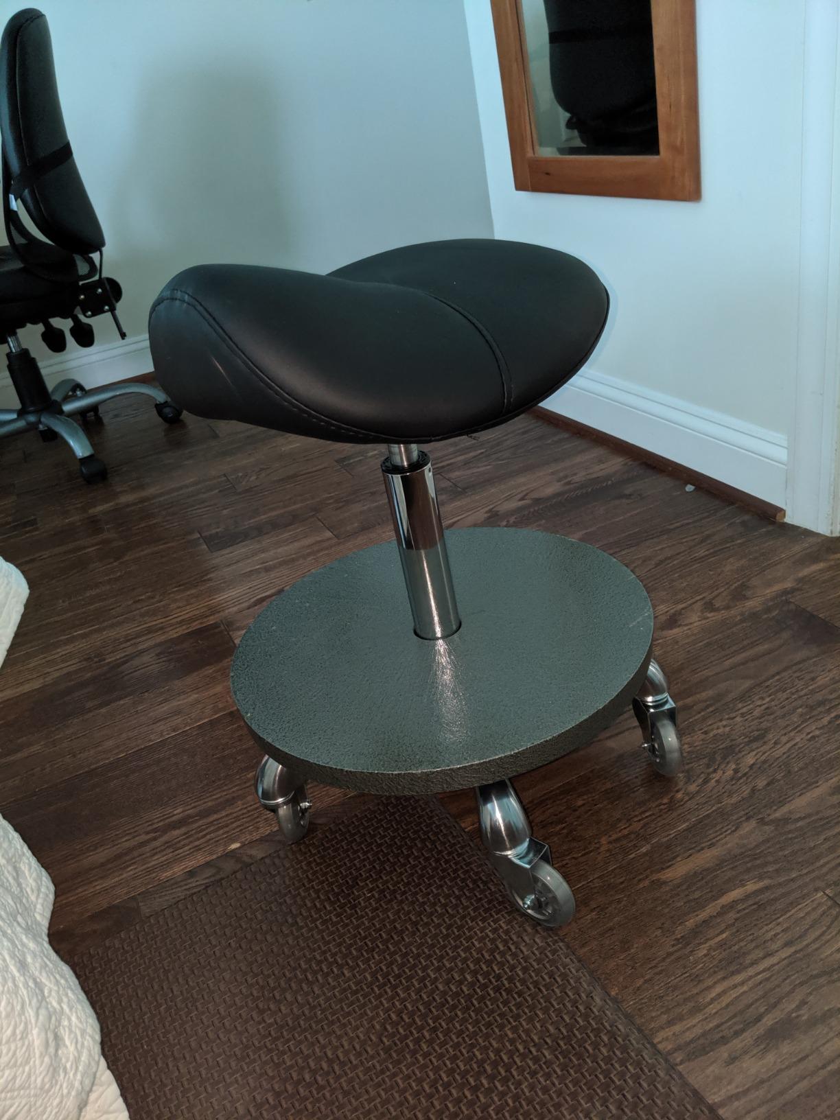 Saddle Stool Rolling Ergonomic Swivel Chair for Esthetician Massage Clinic Kitchen Tattoo Salon Cutting, Adjustable Hydraulic Posture Stool with Wheels (Without Backrest, Cyan) customer photo 2