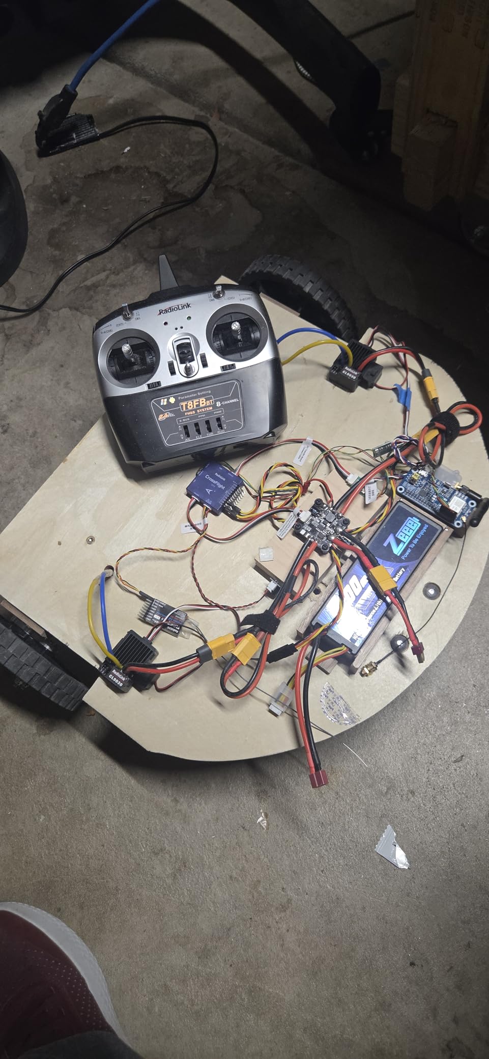 Radiolink T8FB 8 Channels 2.4GHz RC Remote Transmitter and R8EF Receiver APP Parameter Setup Dual Stick Controller for RC Airplane Aircraft Boat Car and More (Mode 2) customer photo 1