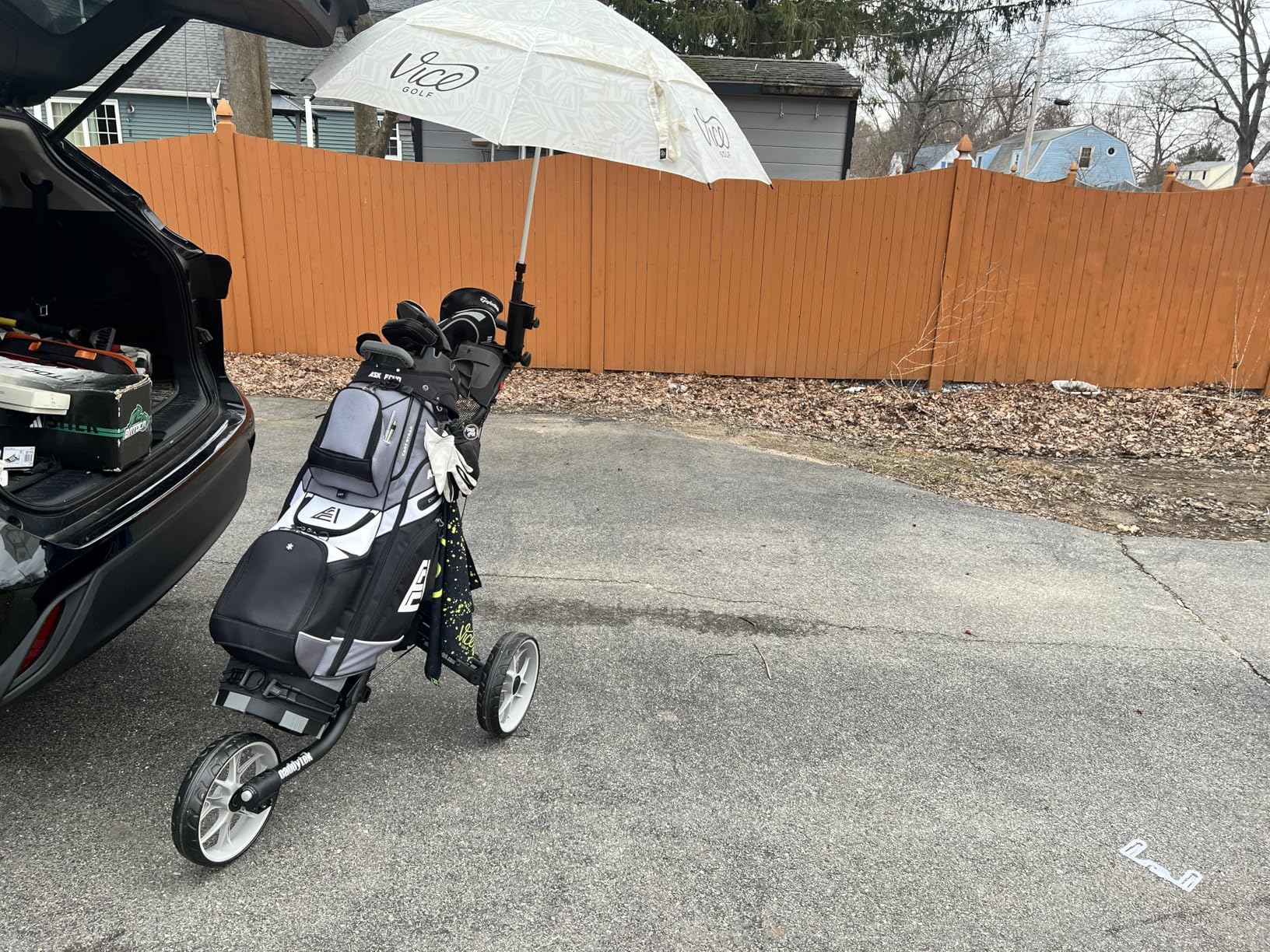 Caddytek CaddyLite EZ V8 Golf Push Cart - Lightweight 3 Wheel Foldable Cart with One-Click 2-Step Folding, EVA Wheels, Adjustable Handle, Cooler Basket, Umbrella & Drink Holder, Compact Golf Cart customer photo 2