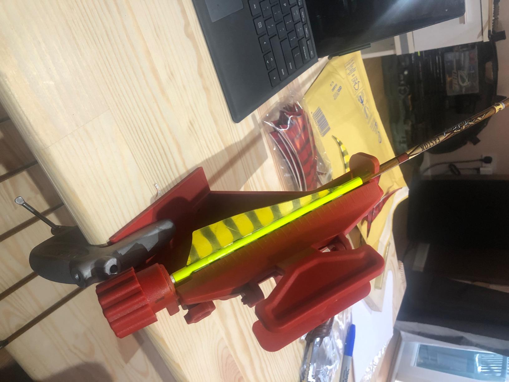 Adjustable Fletching Jig Straight and Helix Tool with Clamp for DIY Archery Arrows Shafts customer photo 2