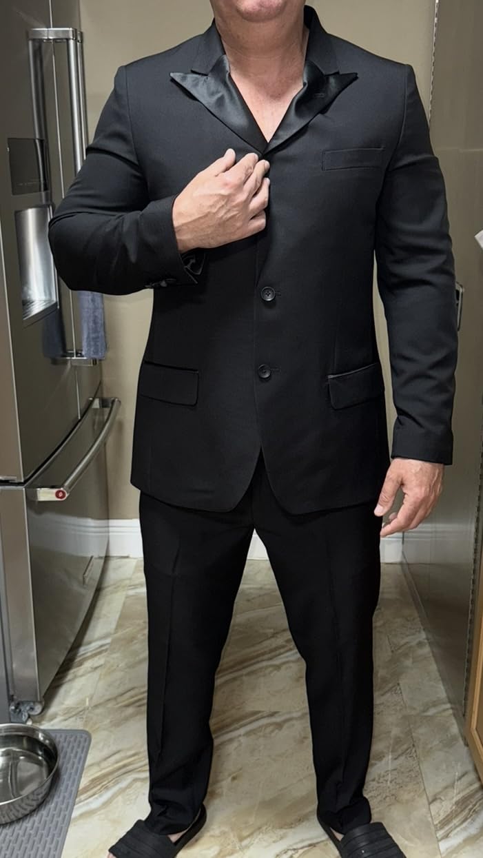 Haggar Men's Premium Comfort Dress Pant, Slim Fit customer photo 2