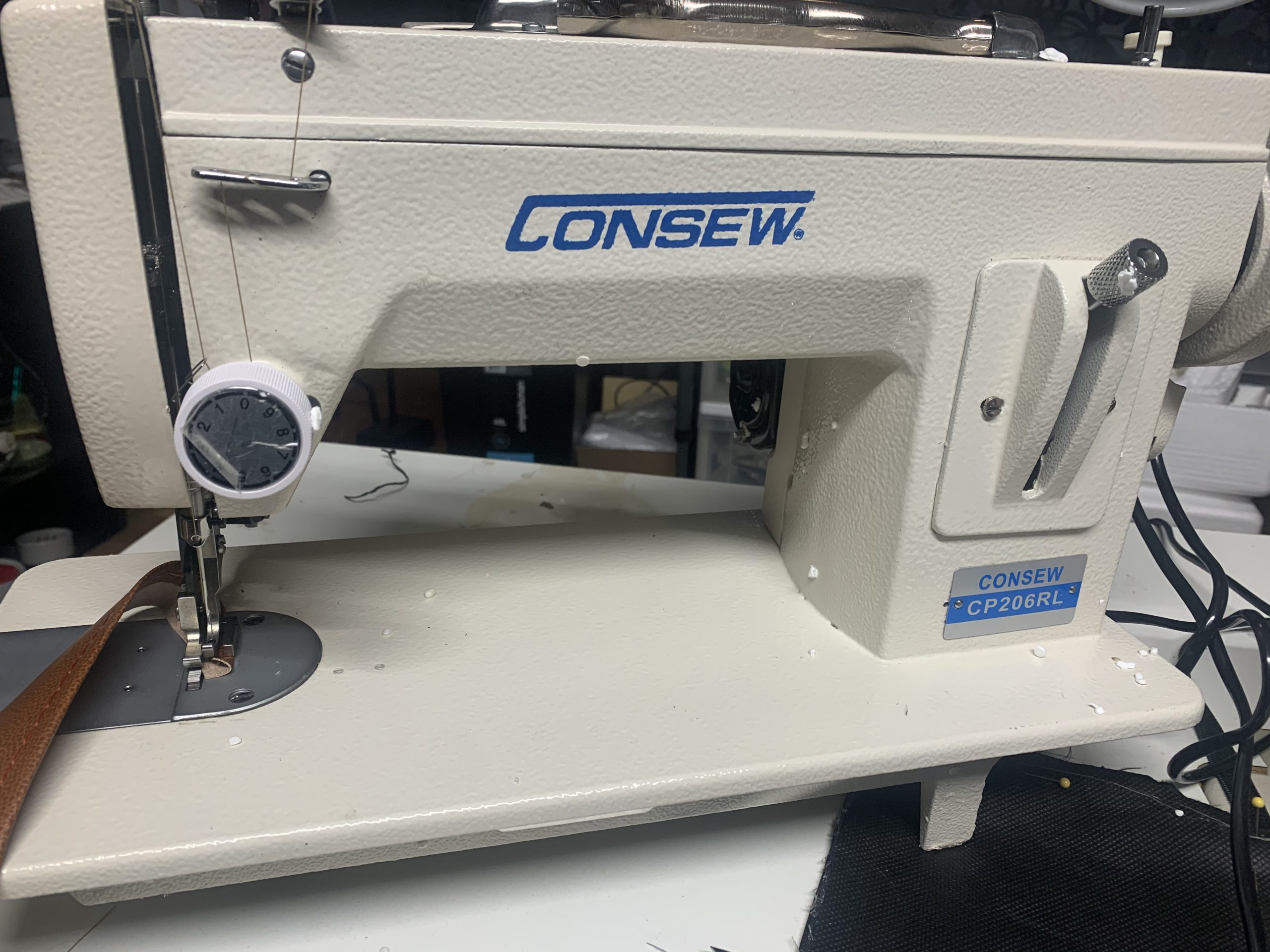 Consew CP206RL Portable Walking Foot Industrial Sewing Machine customer photo 2