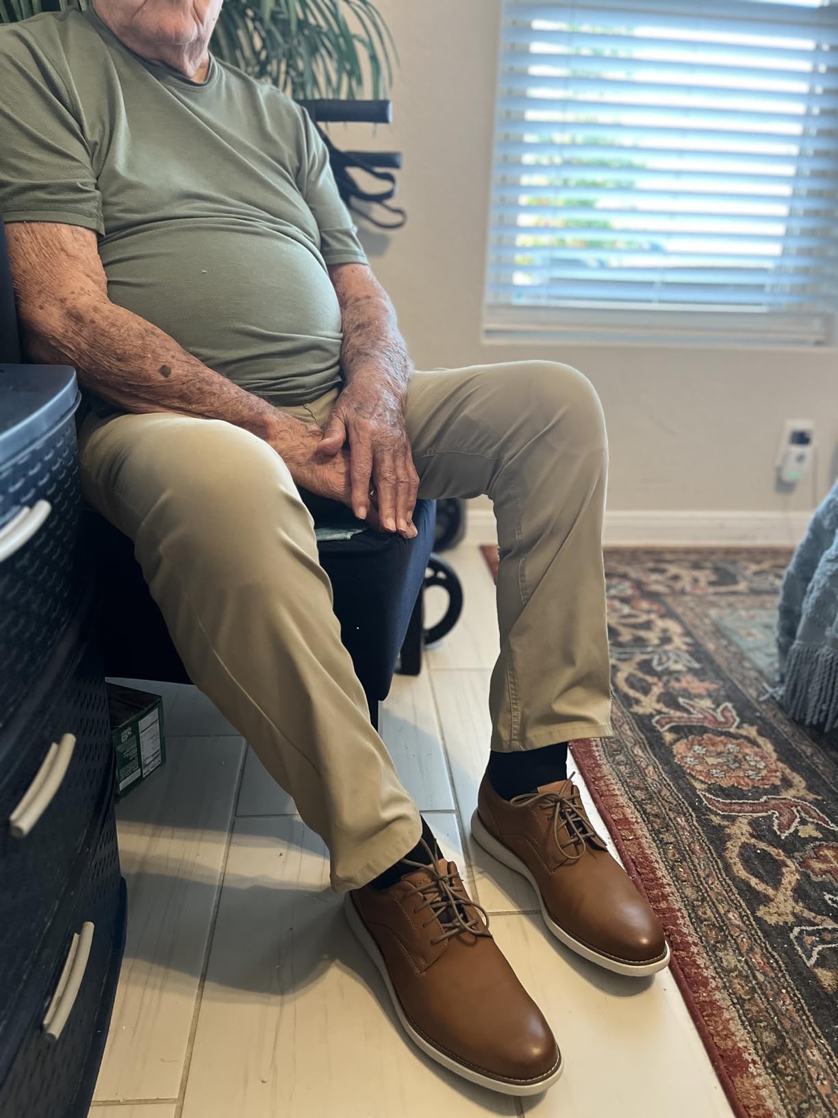 Men's Garett Plain Toe Oxford customer photo 1