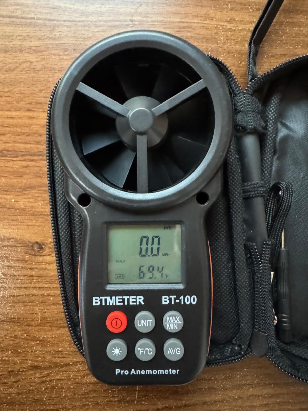 BTMETER BT-100 Handheld Anemometer, Digital Wind Speed CFM Meter Gauge Air Flow Velocity Tester for HVAC Shooting Drone, Wind Chill, 14-113F Wind Temperature customer photo 1