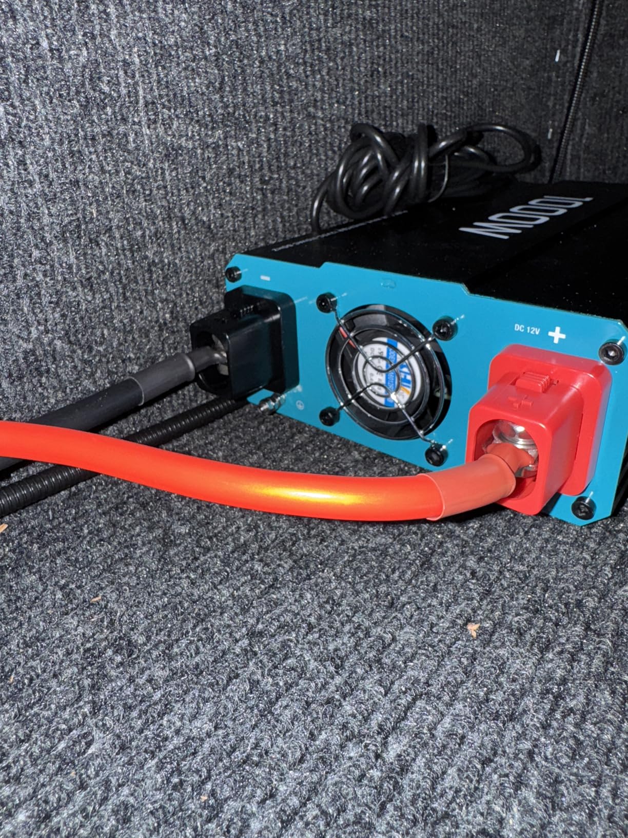 Renogy 1000W Pure Sine Wave Inverter 12V DC to 120V AC Converter for Home, RV, Truck, Off-Grid Solar Power 110V with Built-in 5V/2.1A USB Port, Hardwire Remote Controller customer photo 1