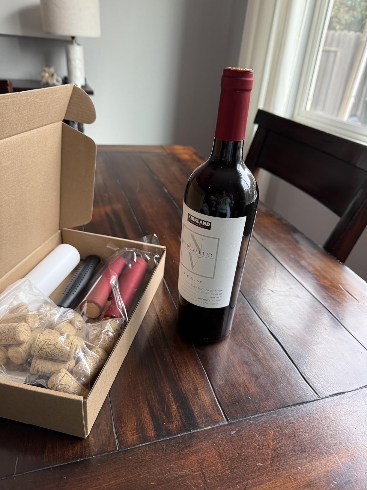 4 Pcs Hand Corker Set, For Standard Wine, Belgian Beer, with 20Pcs Wine Corks and 20Pcs Red PVC Heat Shrink Capsules customer photo 1