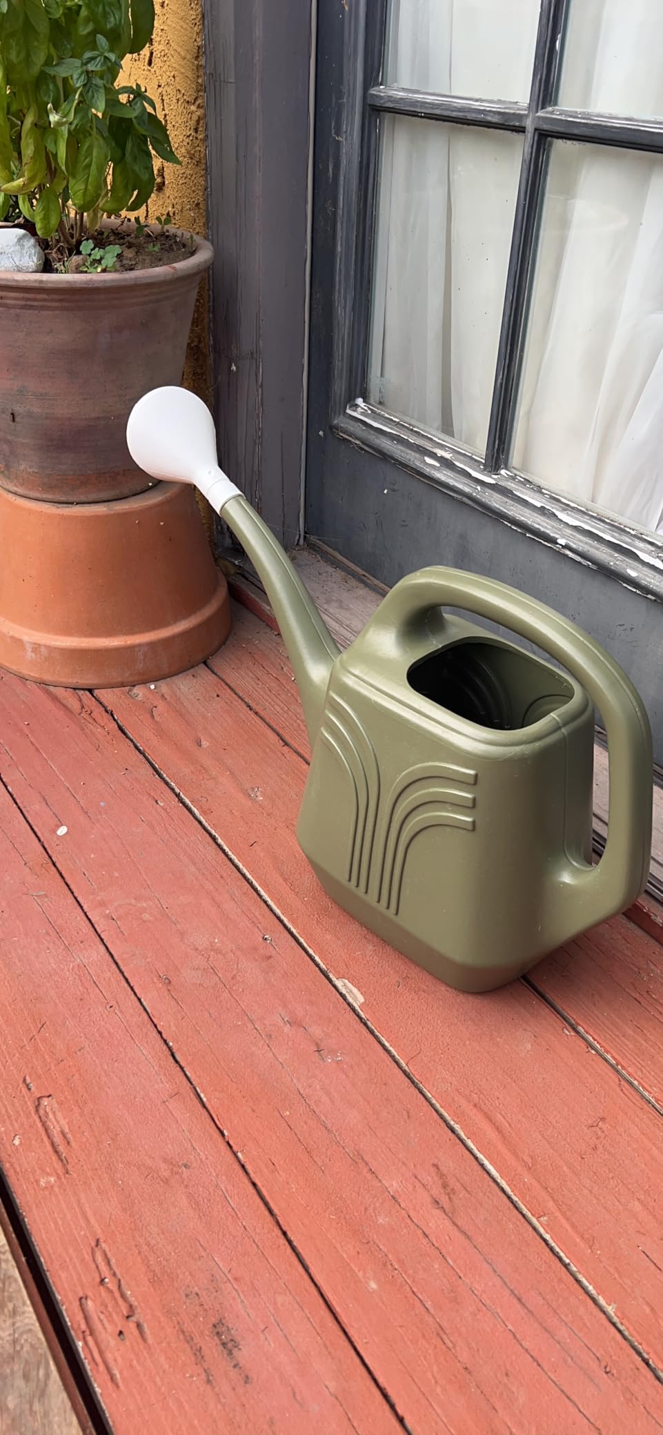 Bloem Promo Watering Can: 2 Gallon Capacity - Living Green - Durable Resin, Removable Nozzle Spout, Two Handles, Wide Mouth, for Indoor and Outdoor Use, Gardening customer photo 2