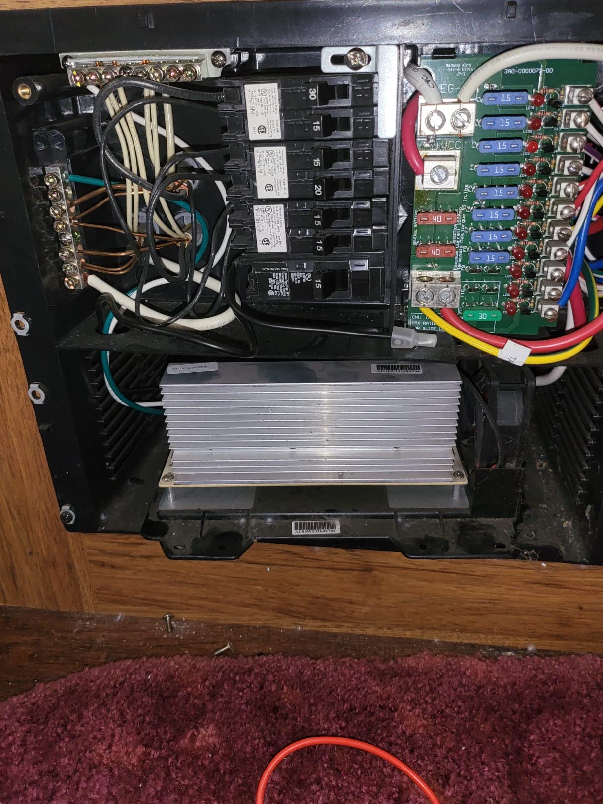 PowerMax Converters PPC-30-55LK RV AC & DC Power Distribution Center with 30 Amp AC and 12 Volt DC Panel customer photo 1