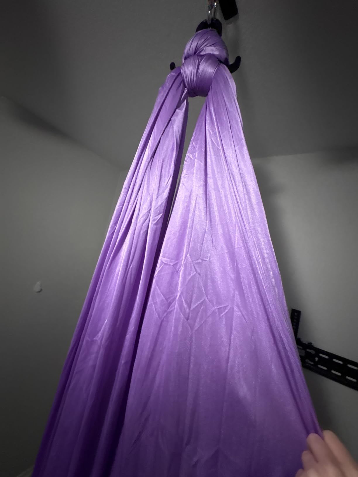 Aerial Silks Starter Kit - Durable 9 Yards of Aerial Yoga Hammock with Hardware & Guide - Aerial Swing for Acrobatic Flying Yoga & All Levels (Aerial Rigging Point Up to 13ft) customer photo 1