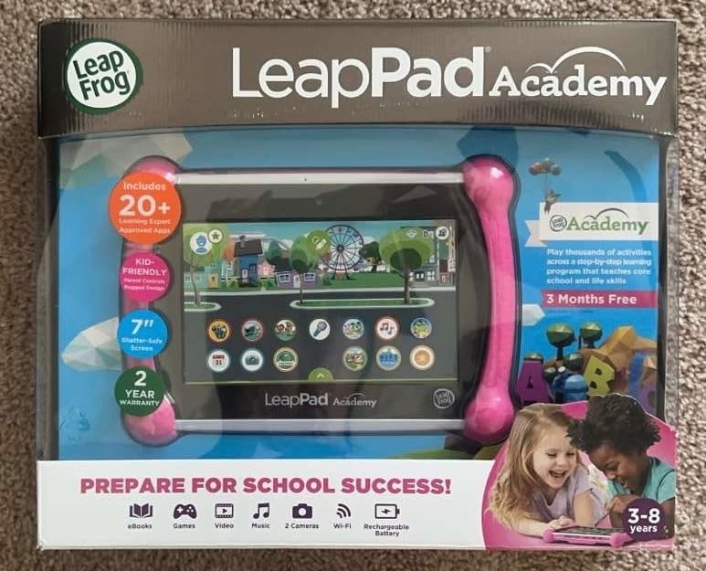 LeapPad Academy Kids' Learning Tablet, Green customer photo 1